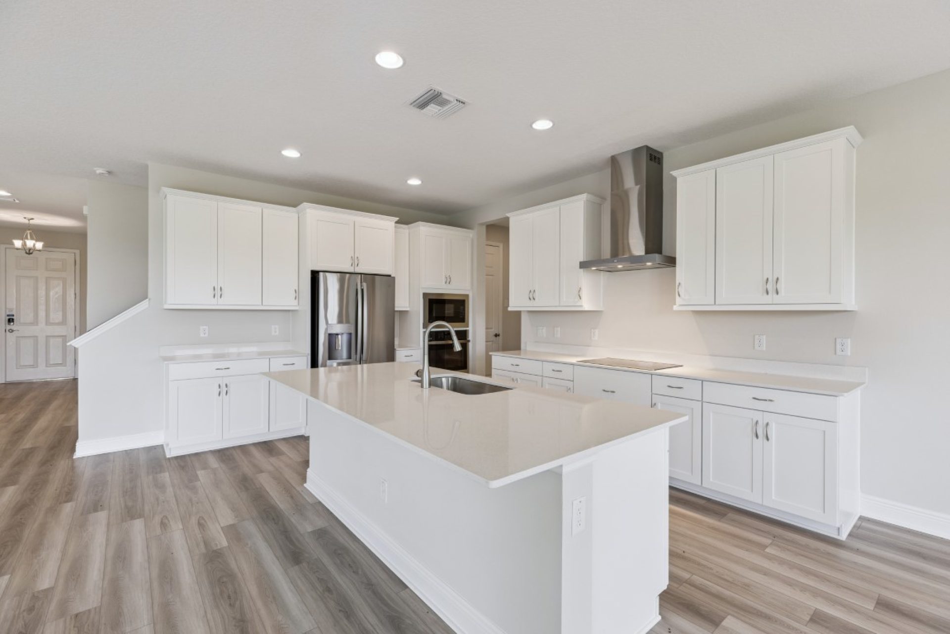 9699 Surrey Rose Dr - Gourmet Kitchen