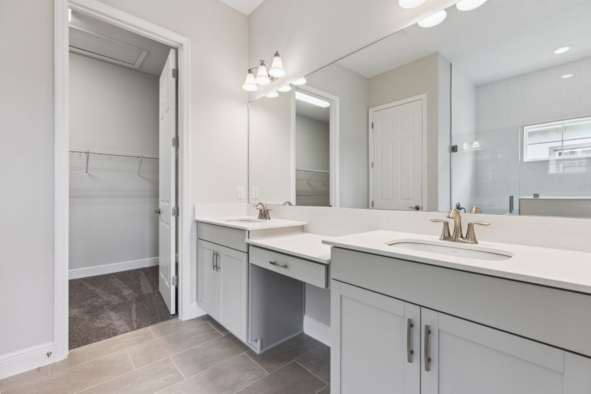 10303 Surrey Rose Dr - Owner's Bath