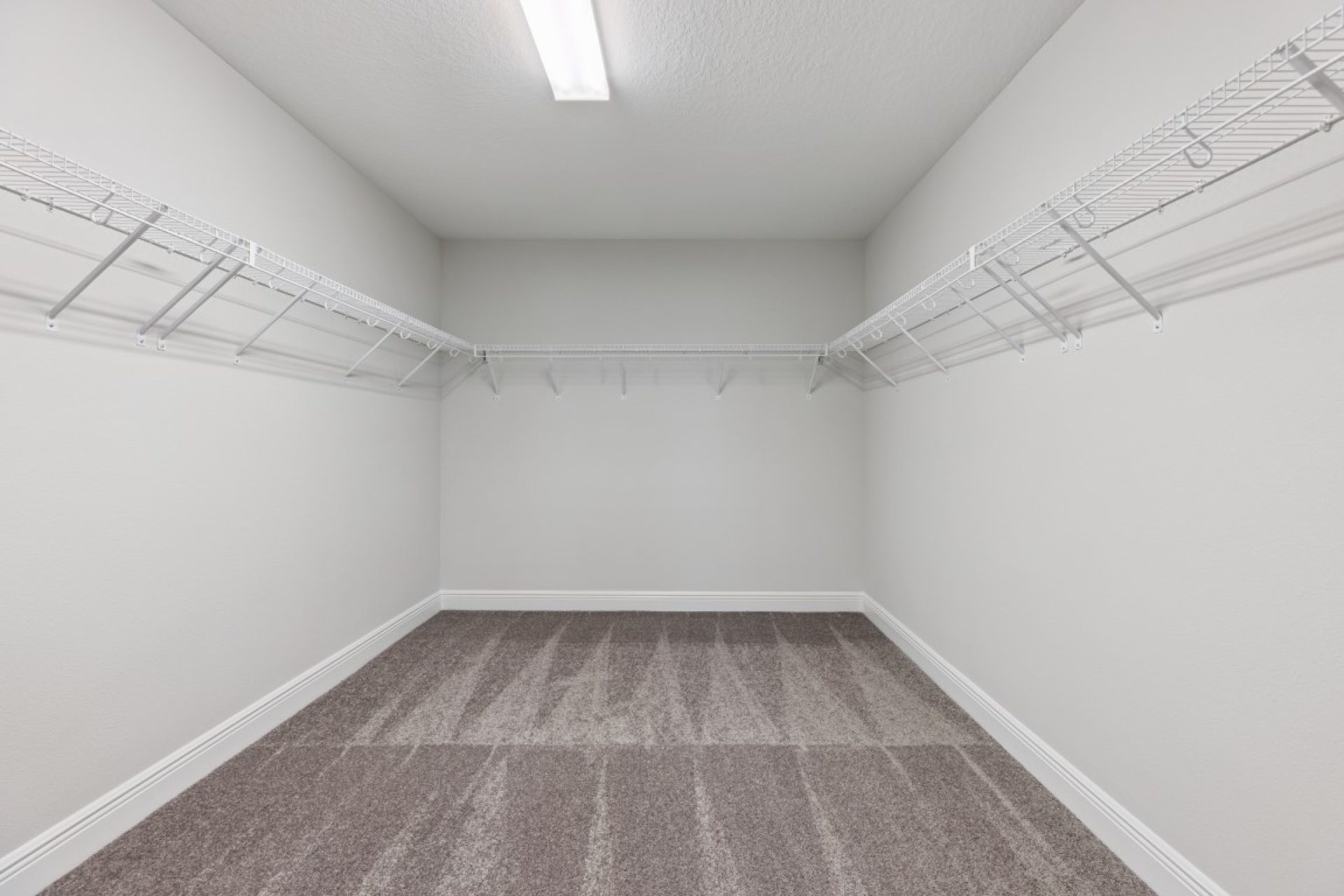 9711 Surrey Rose Dr - Owner's Walk in Closet