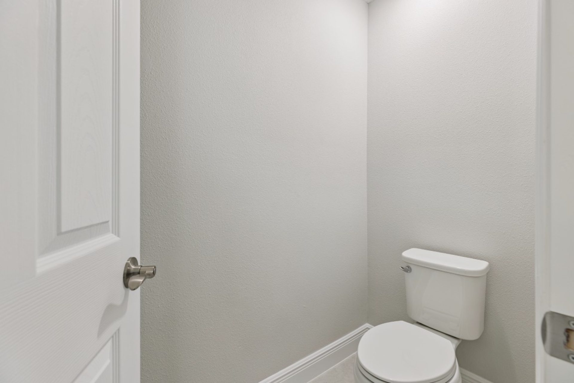 9711 Surrey Rose Dr - Owner's Bath