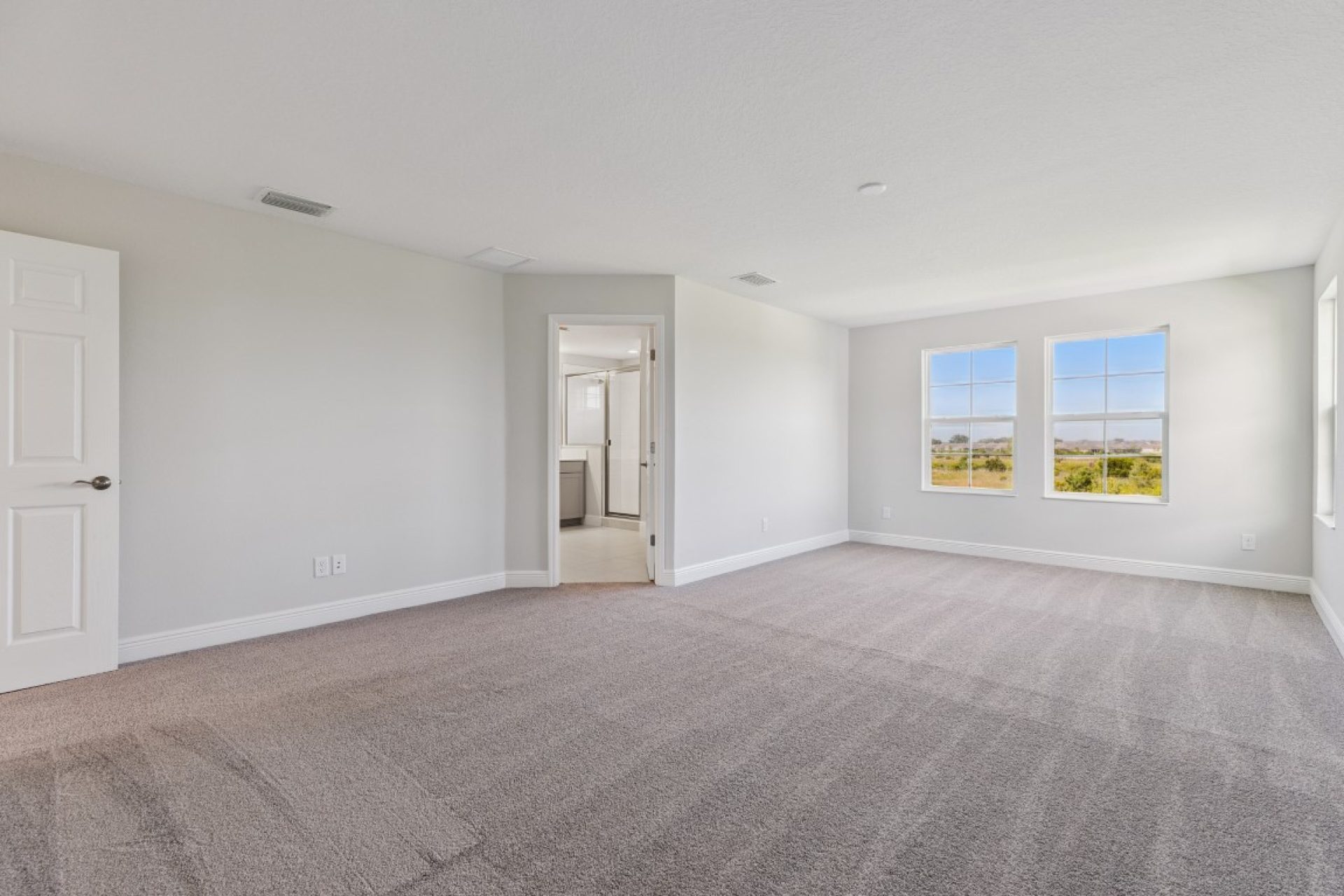 9711 Surrey Rose Dr - Owner's Retreat
