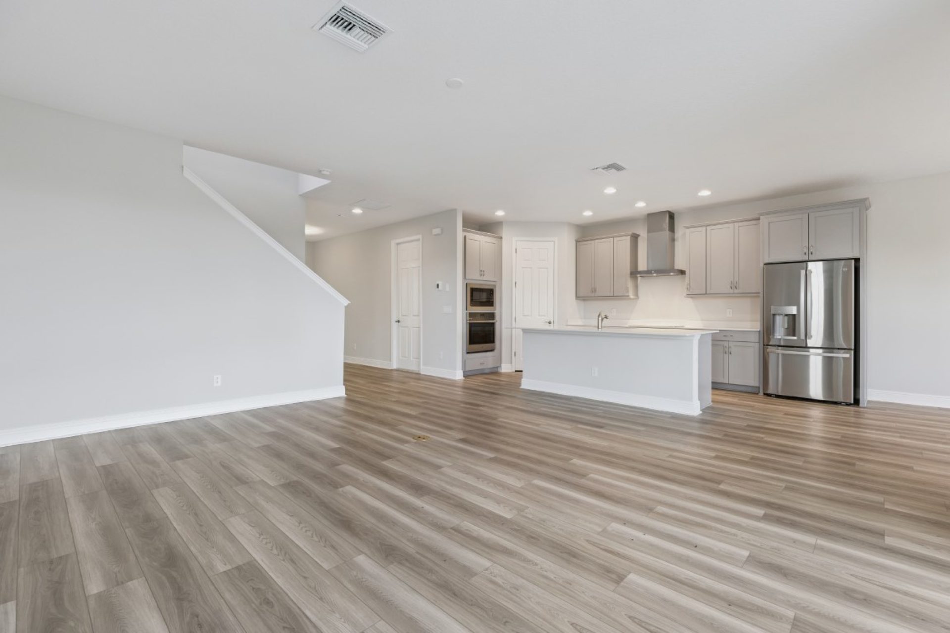 9711 Surrey Rose Dr - Gourmet Kitchen and Grand Room