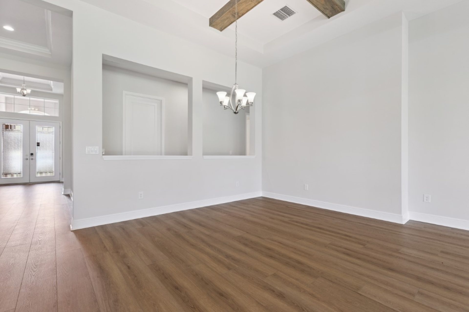 14838 Rider Pass Dr - Grand Room