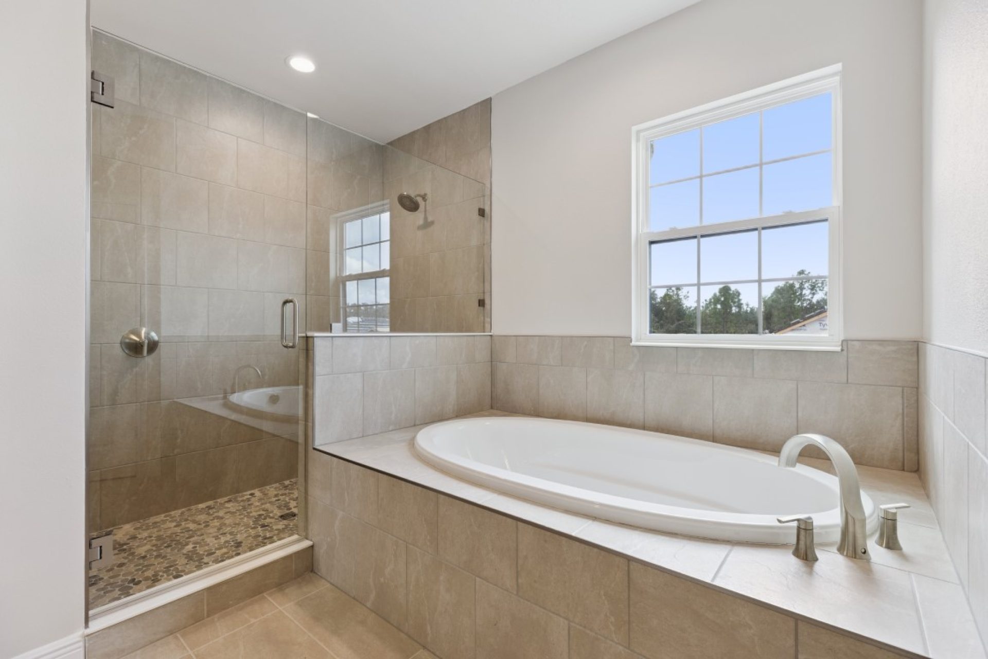 15009 Rider Pass Dr - Owner's Bath