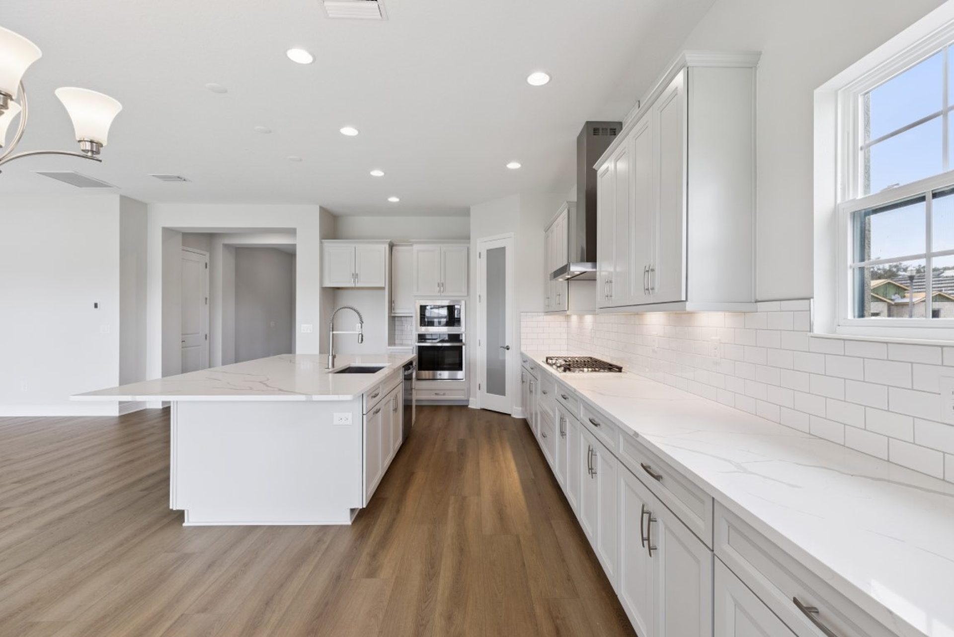 15009 Rider Pass Dr - Gourmet Kitchen