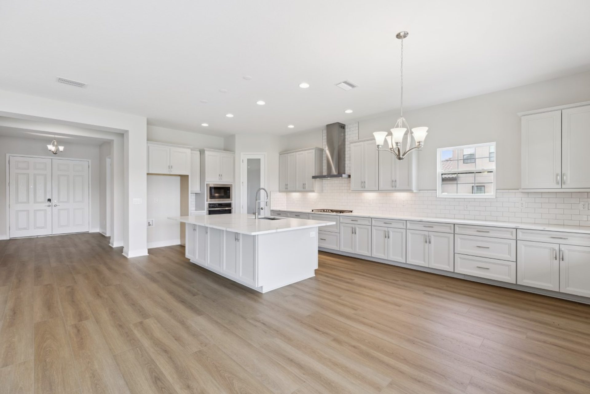 15009 Rider Pass Dr - Gourmet Kitchen