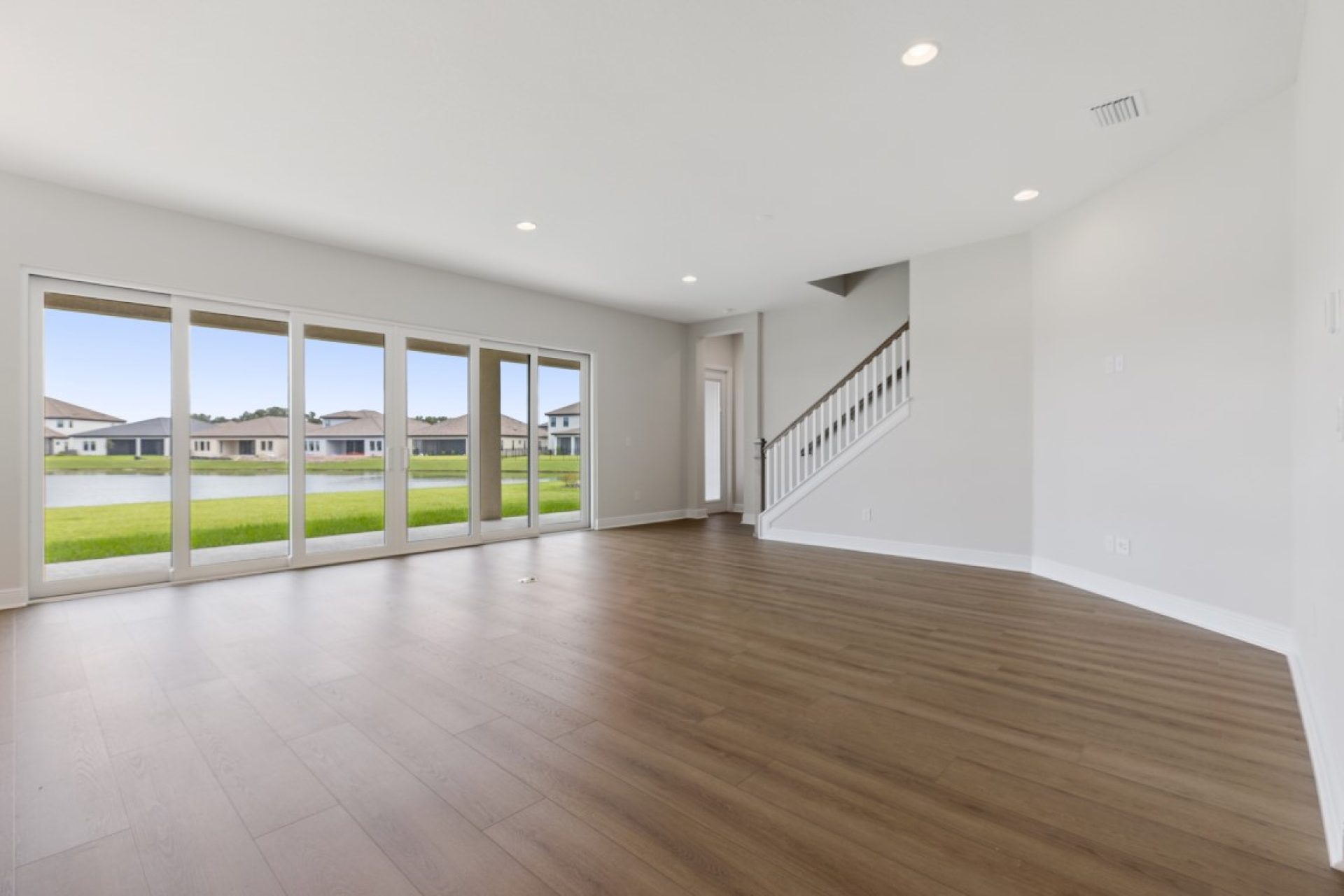 15009 Rider Pass Dr - Grand Room