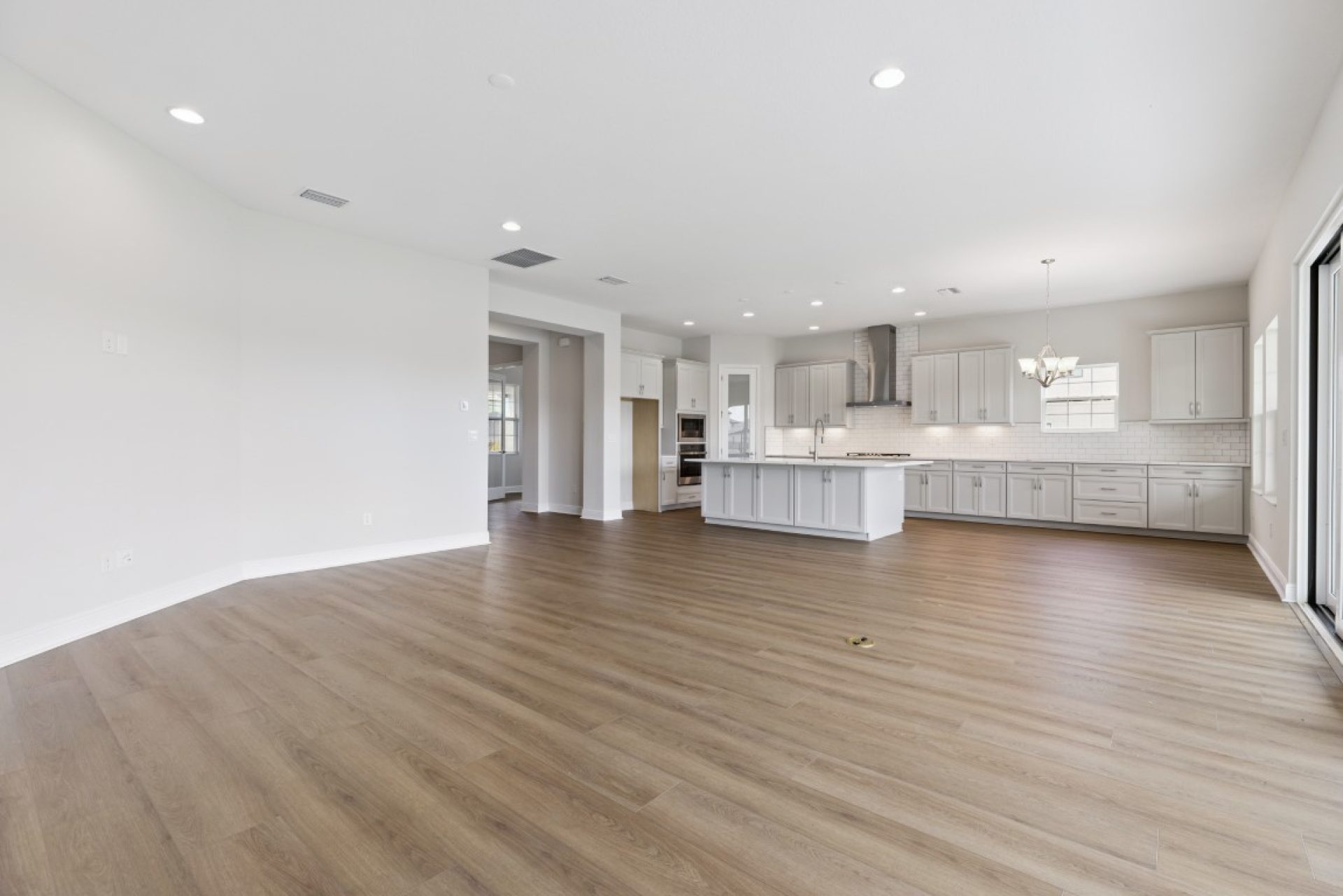 15009 Rider Pass Dr - Grand Room and Gourmet Kitchen
