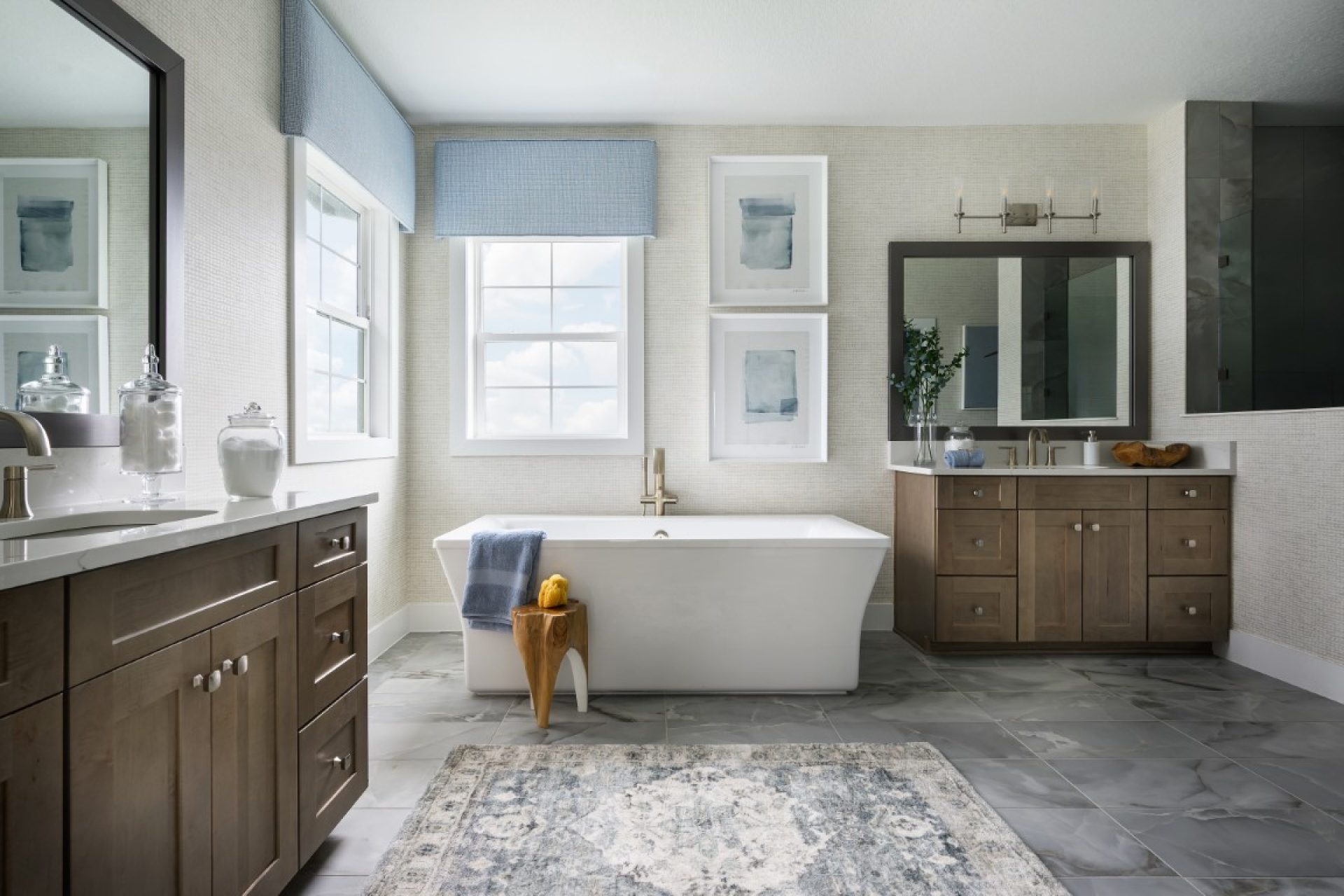 Granada II - Owner's Bath