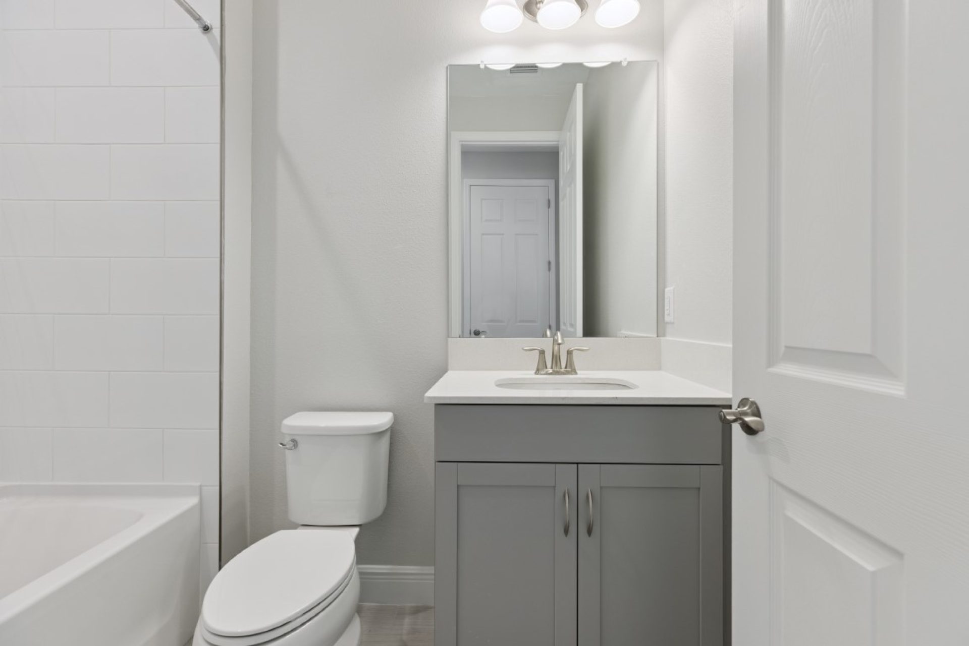 13050 Long Vly-Cir - Secondary Bathroom