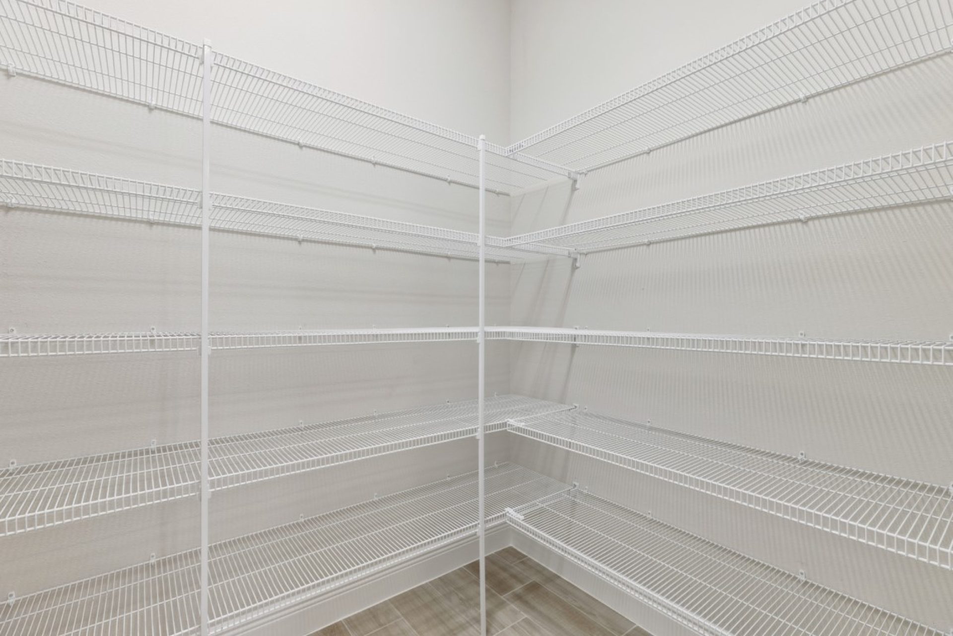 13144 Long Valley Circle - Pantry