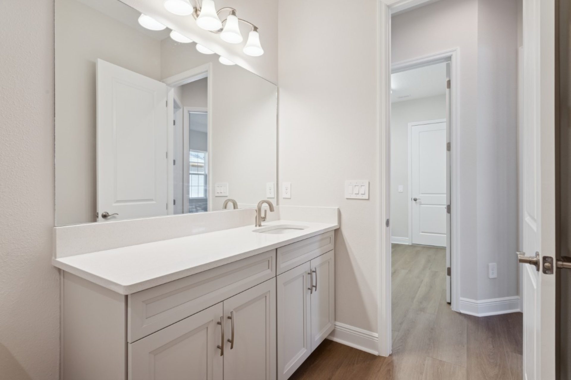 4538 Foley Grove Dr - Bath 2