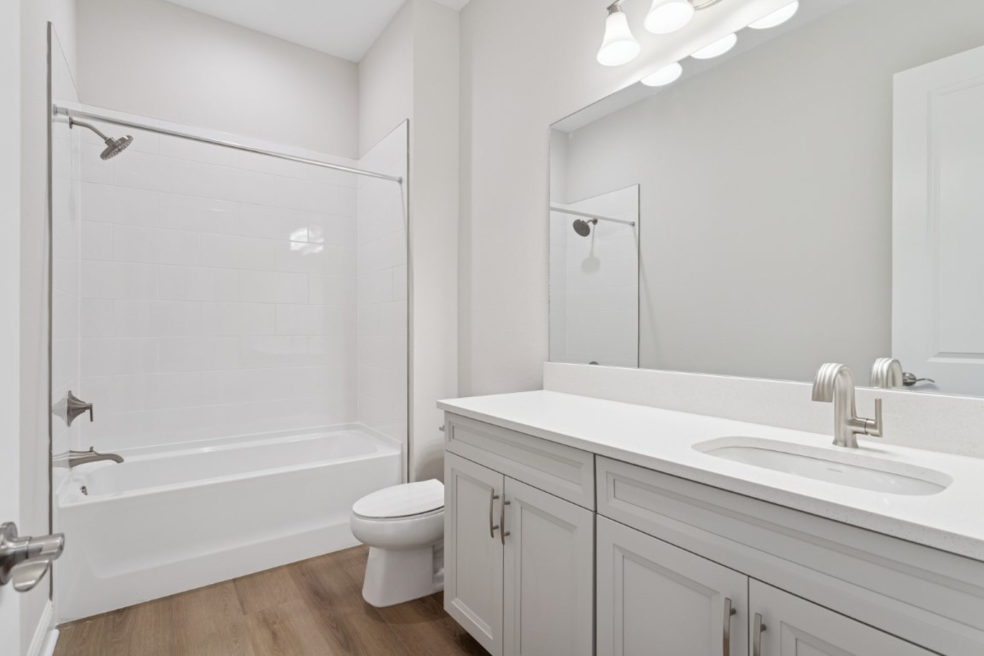 4538 Foley Grove Dr - Bath 2