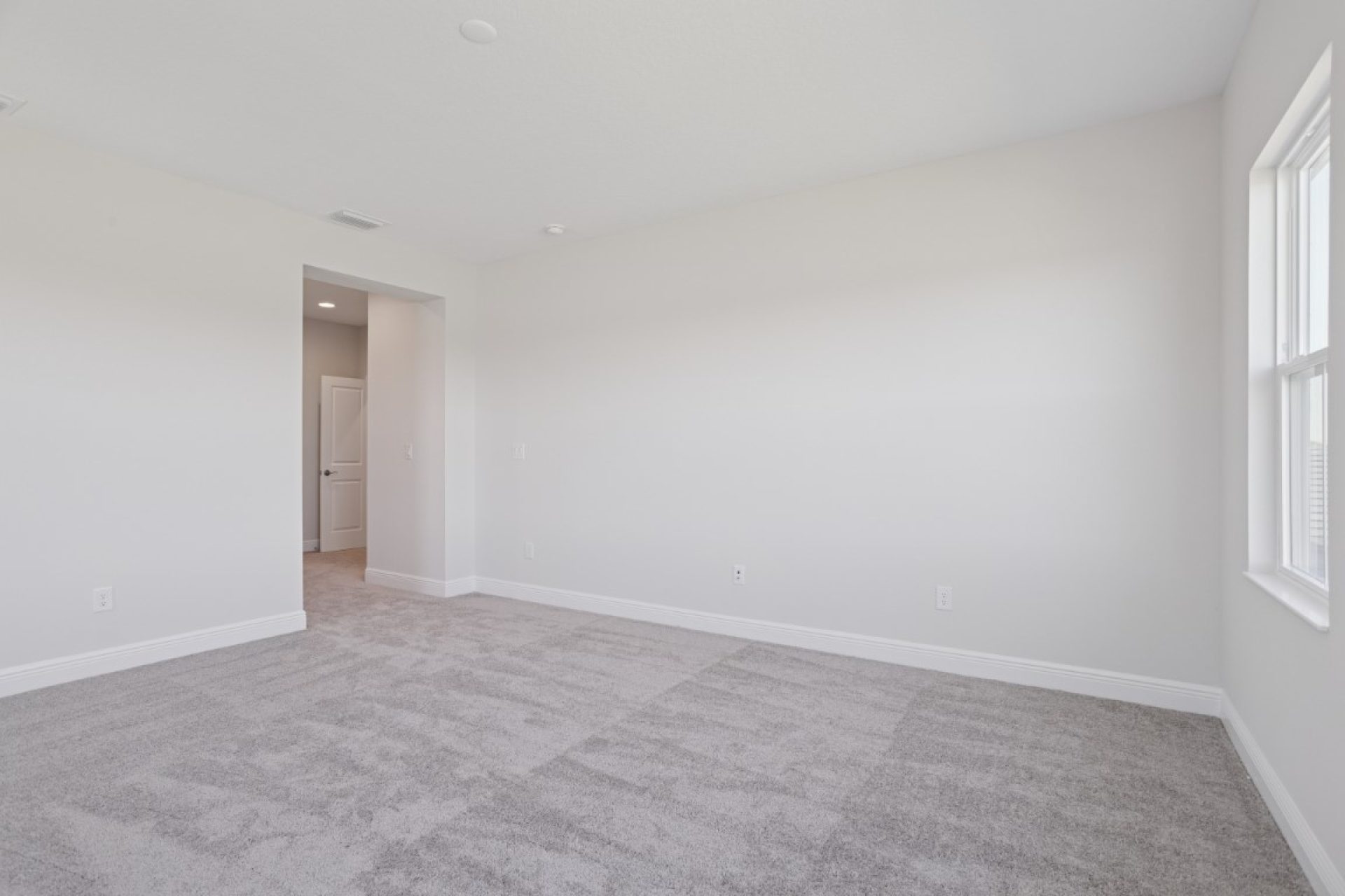 10239 Longmeadow Ave - Owner's Retreat