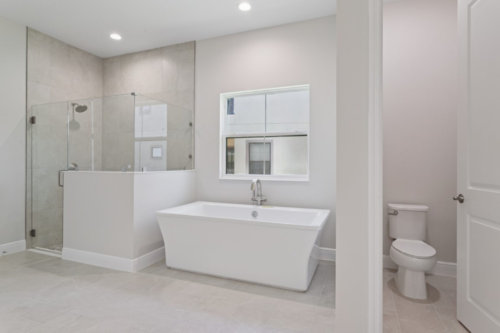 13733 Vista Oaks Court - Owner's Bath