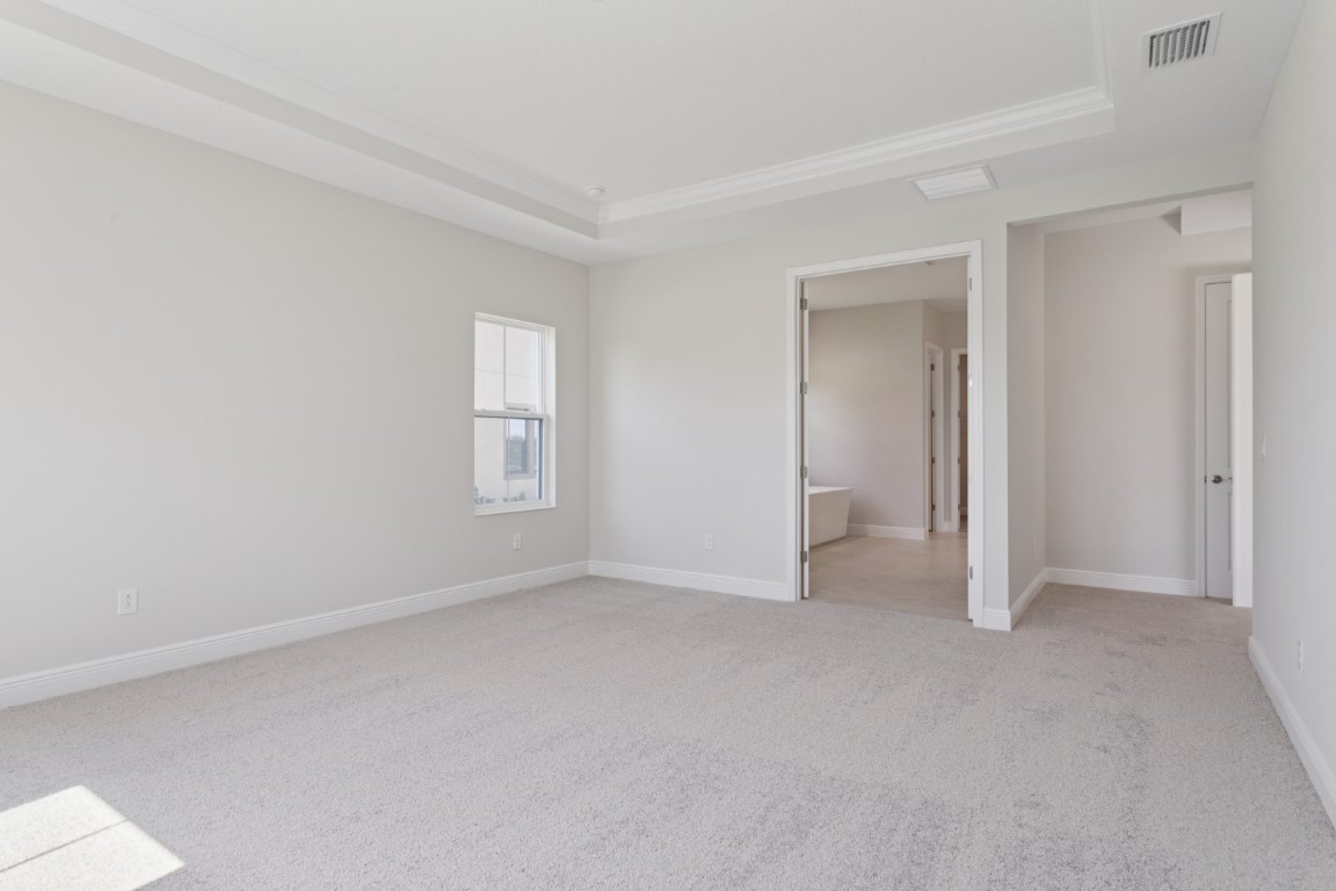 13733 Vista Oaks Court - Owner's Retreat