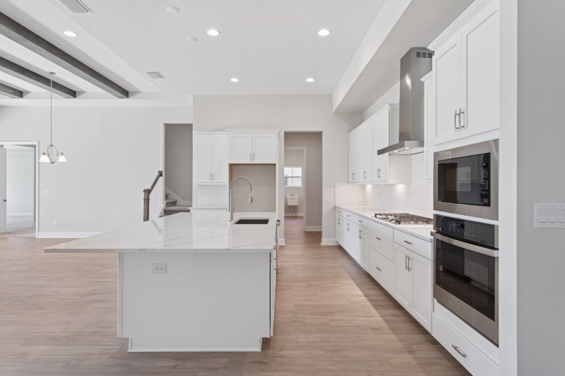 13733 Vista Oaks Court - Gourmet Kitchen