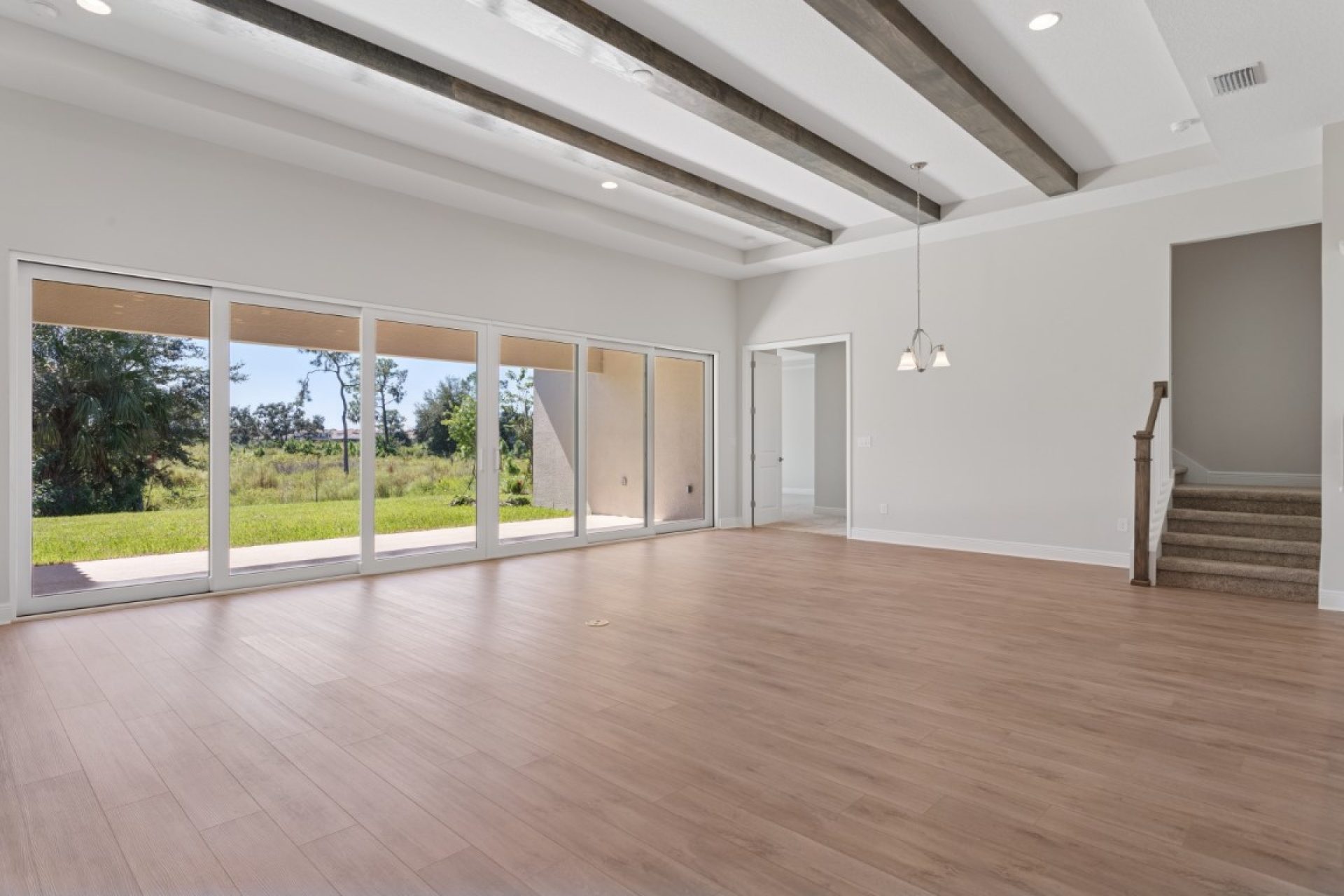 13733 Vista Oaks Court - Grand Room