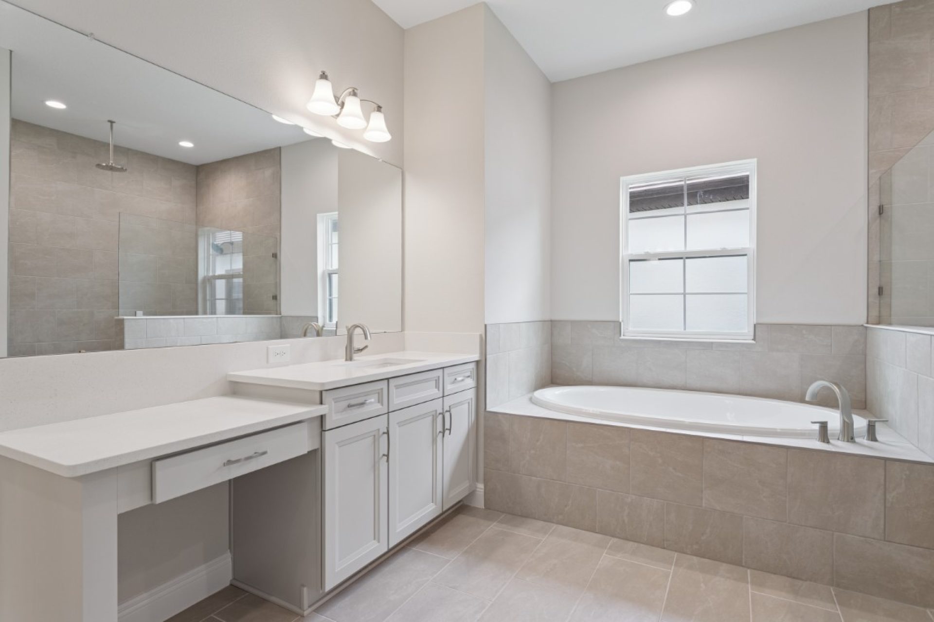 35326 Big Hawk-Dr - Owner's Bath