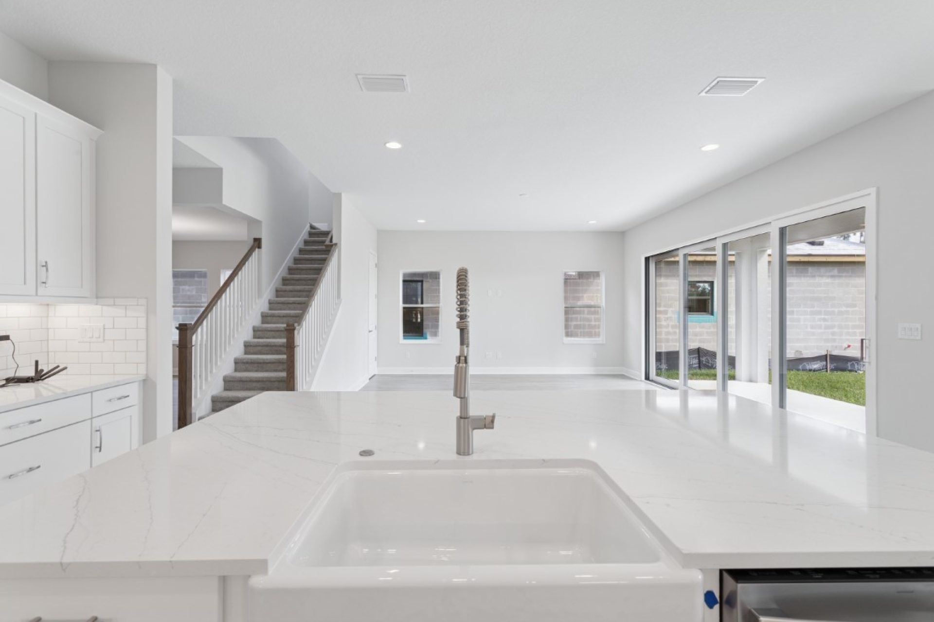 35471 Big Hawk Dr - Gourmet Kitchen