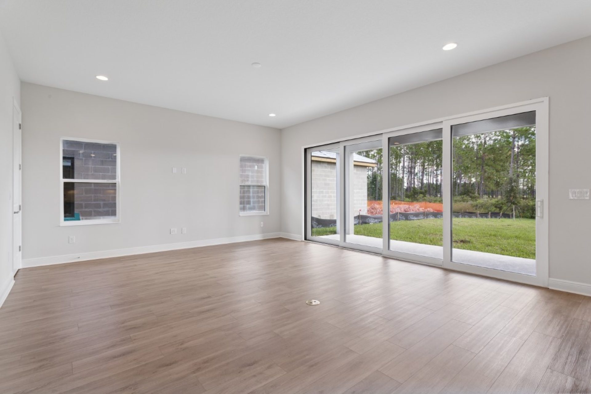 35471 Big Hawk Dr - Grand Room