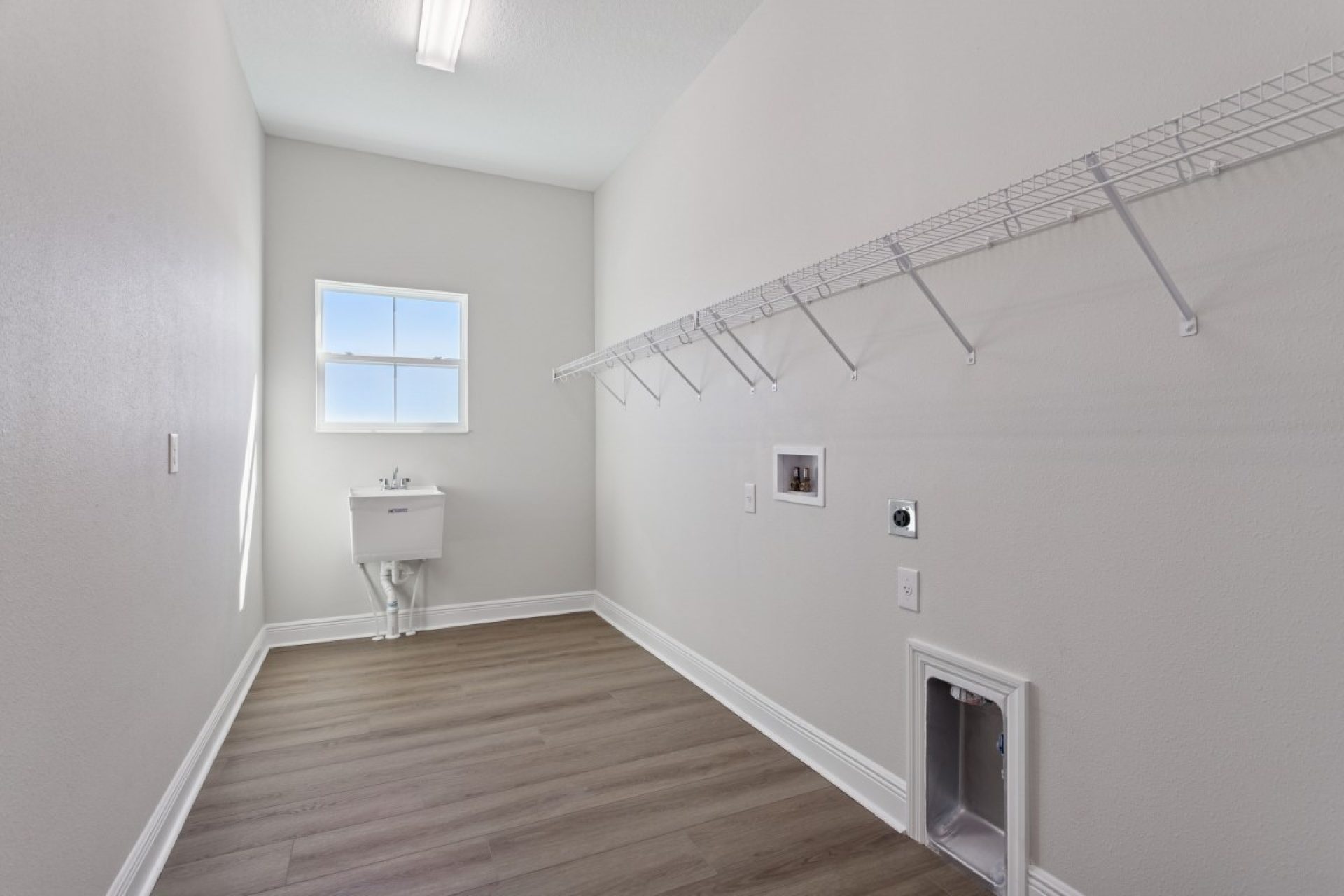 10743 Spring Sapling Cir - Laundry Room
