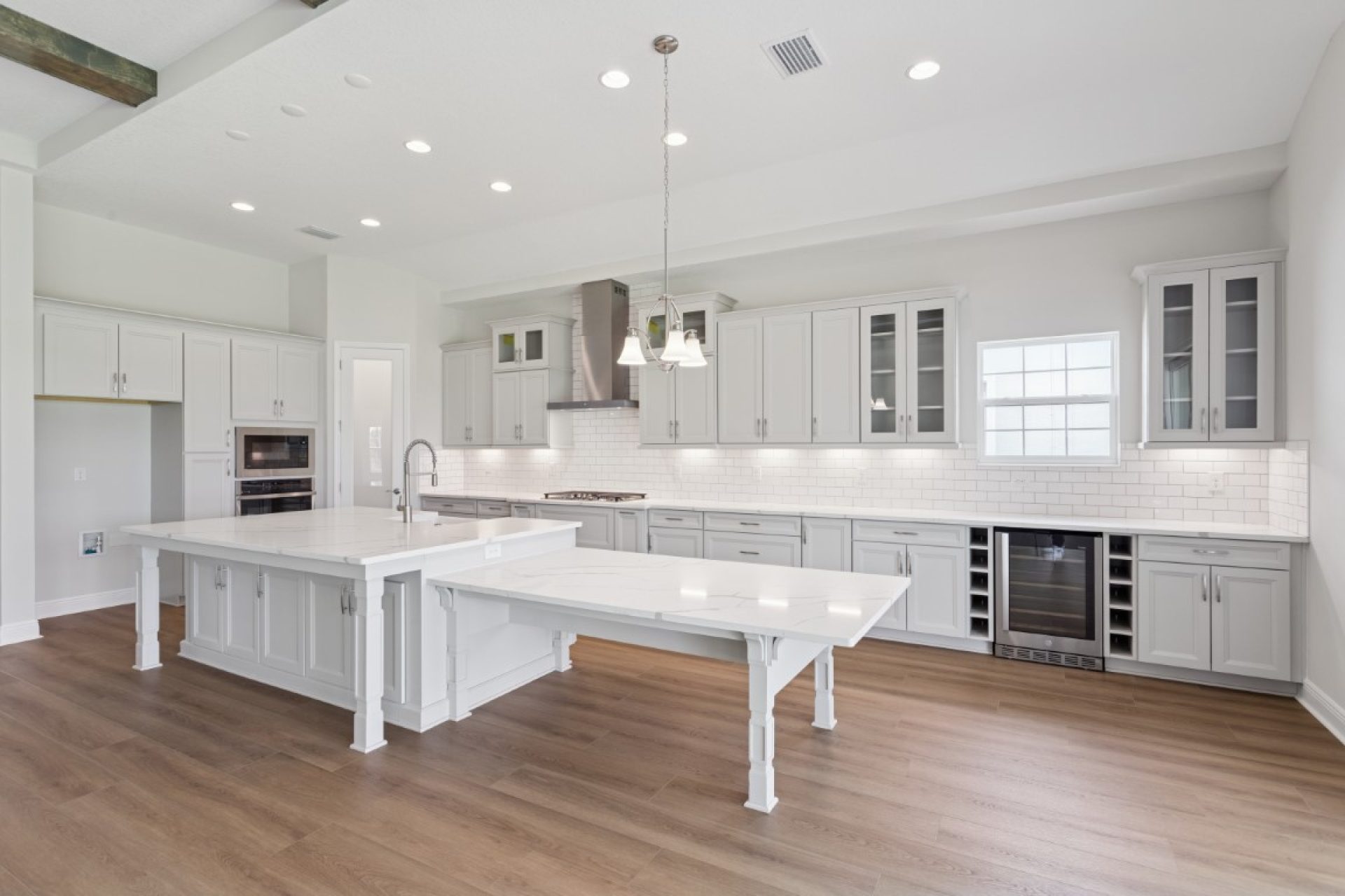 35483 Big Hawk Dr - Gourmet Kitchen