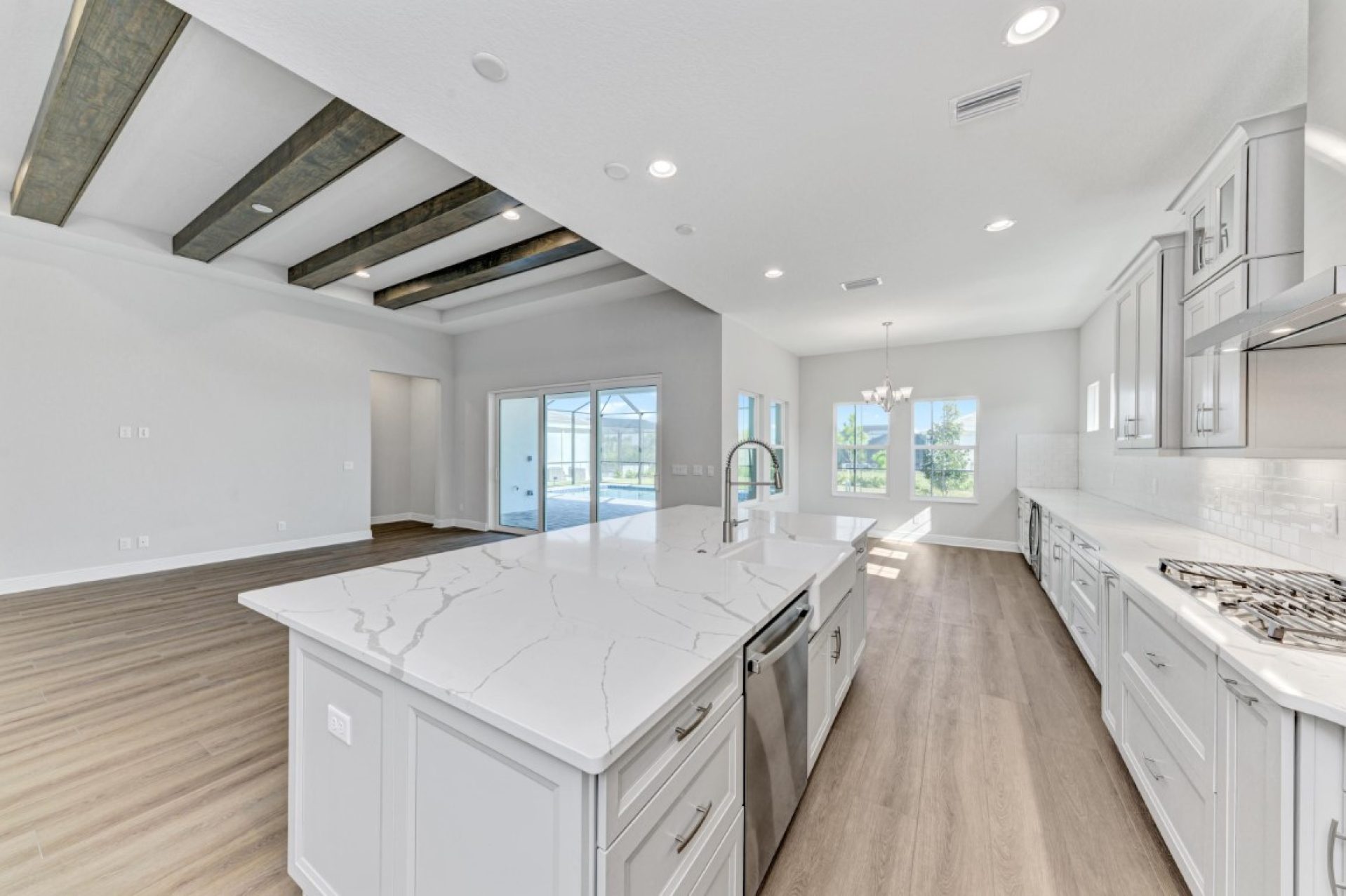 17530 Glistening Ct - Gourmet Kitchen