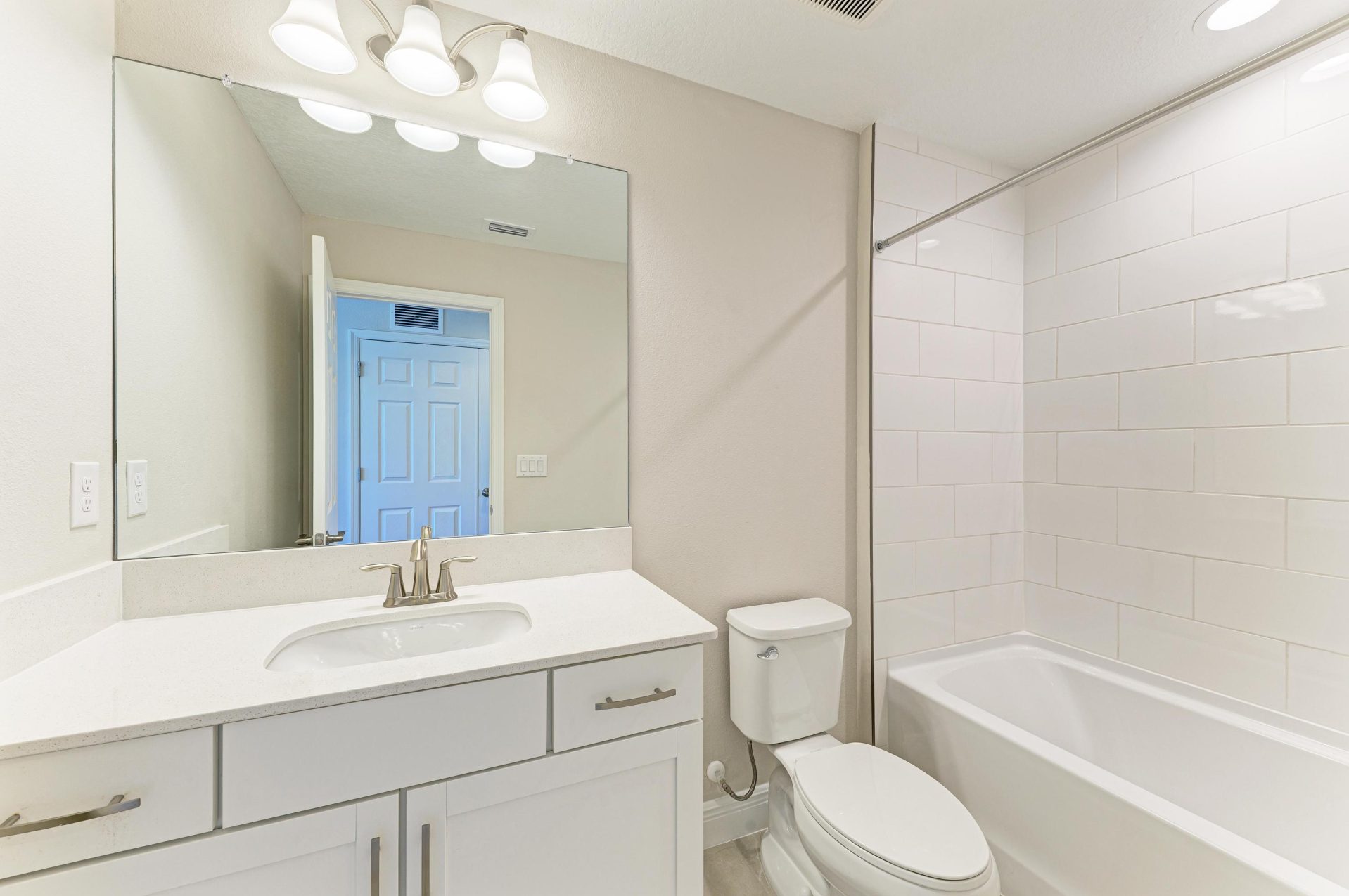 6139 Golden Beach Dr - Bath 4