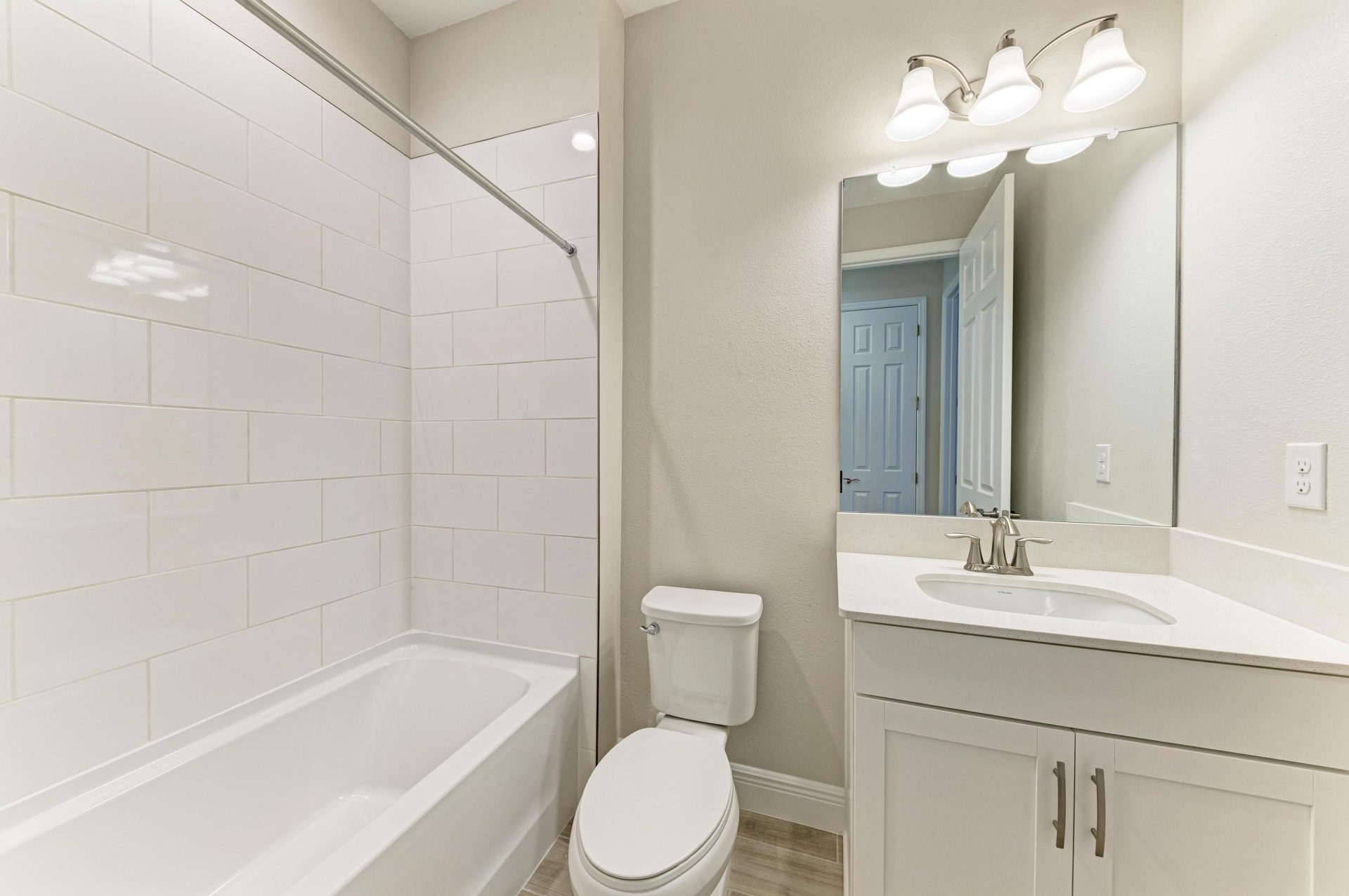 6139 Golden Beach Dr - Bath 2