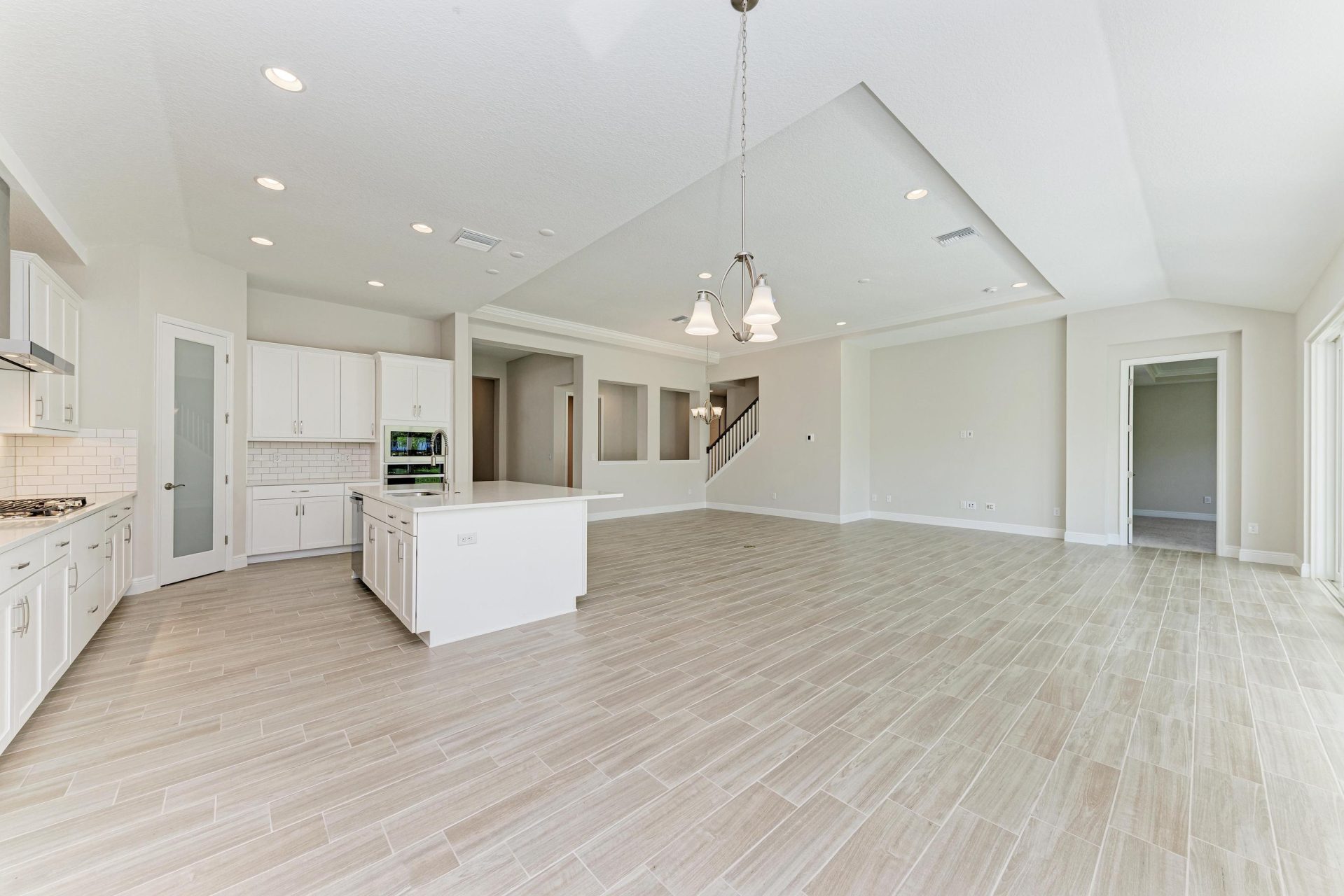 6139 Golden Beach Dr - Gourmet Kitchen