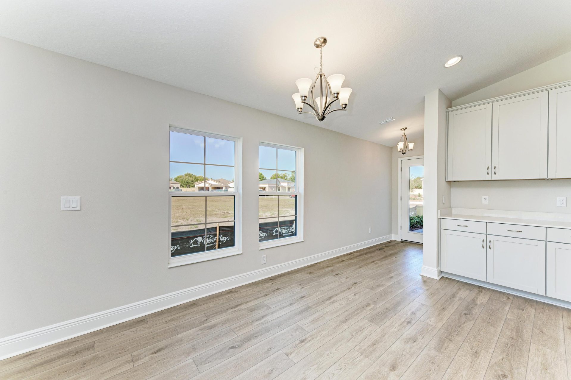 12377 Oak Hill Way - Kitchen