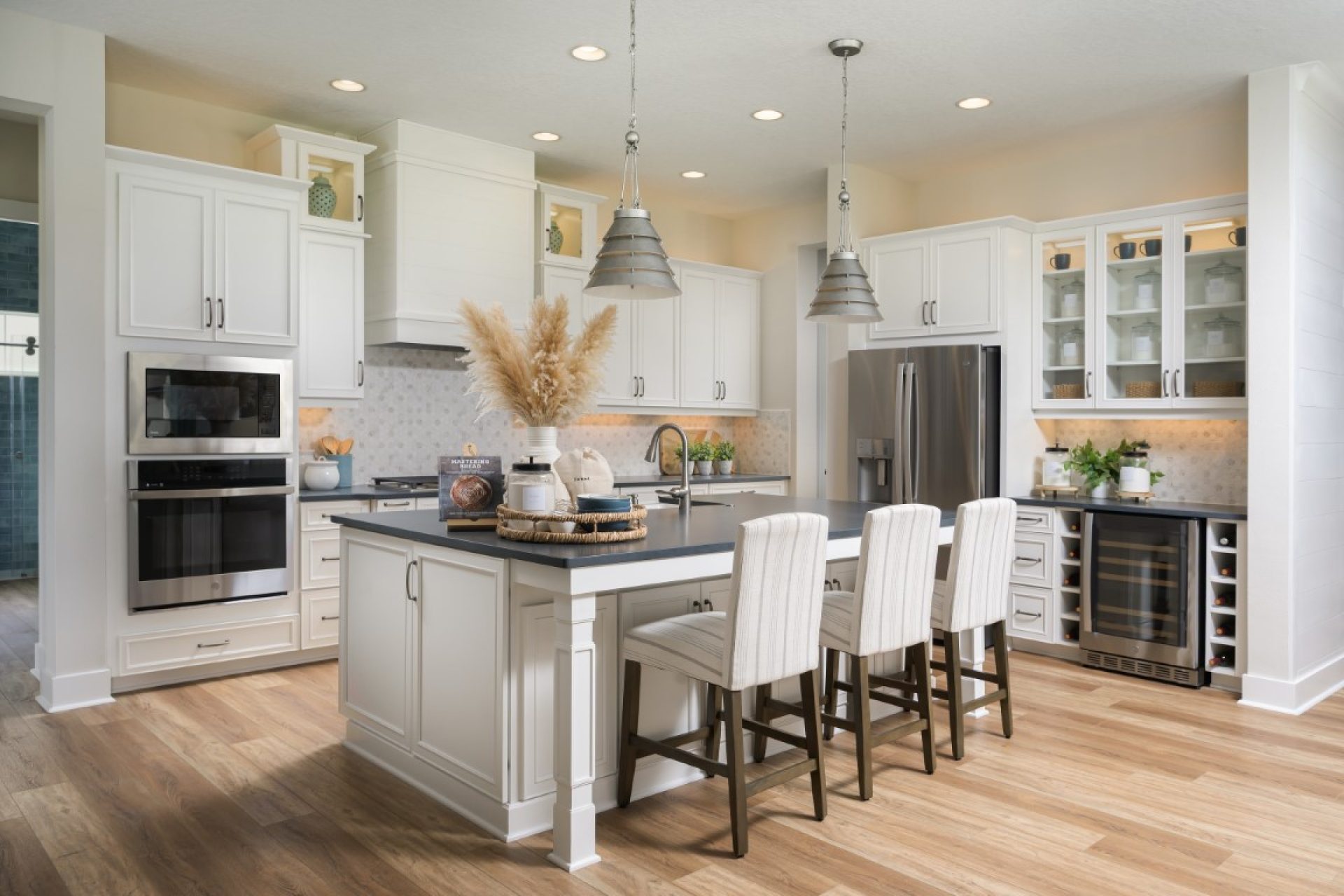 Granada II at Two Rivers - Gourmet Kitchen