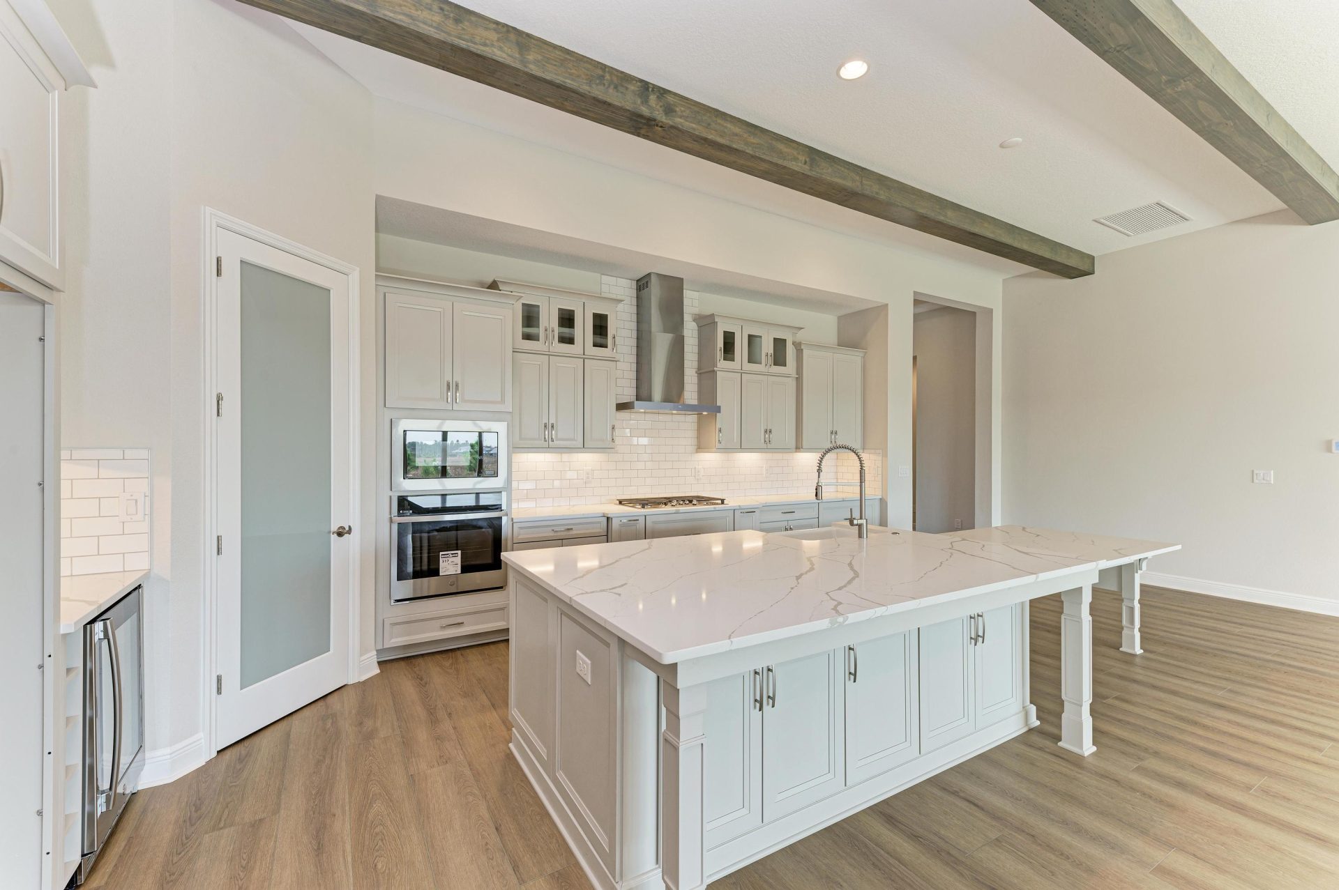 Key West II - Lot 23-13 - 35244 Big Hawk Dr - Gourmet Kitchen