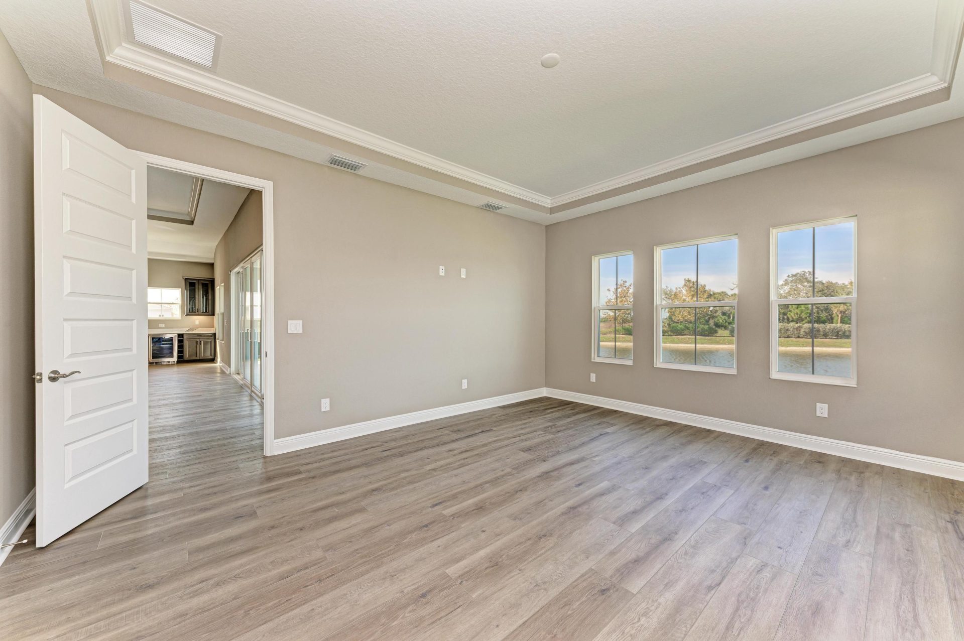 Biscayne I - 10227 Longmeadow Ave - Lot 64-11 - Owner's Retreat