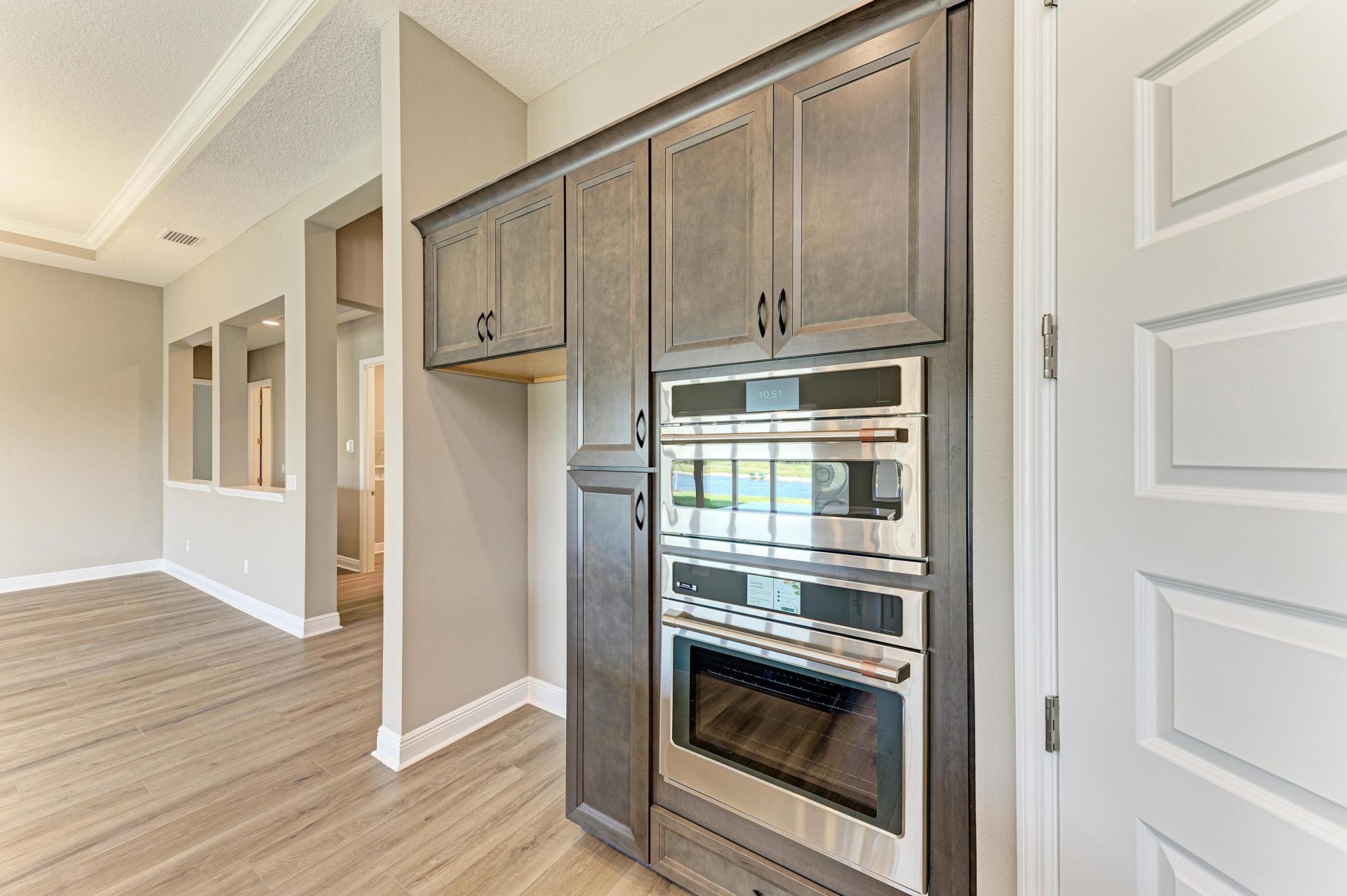 Biscayne I - 10227 Longmeadow Ave - Lot 64-11 - Gourmet Kitchen