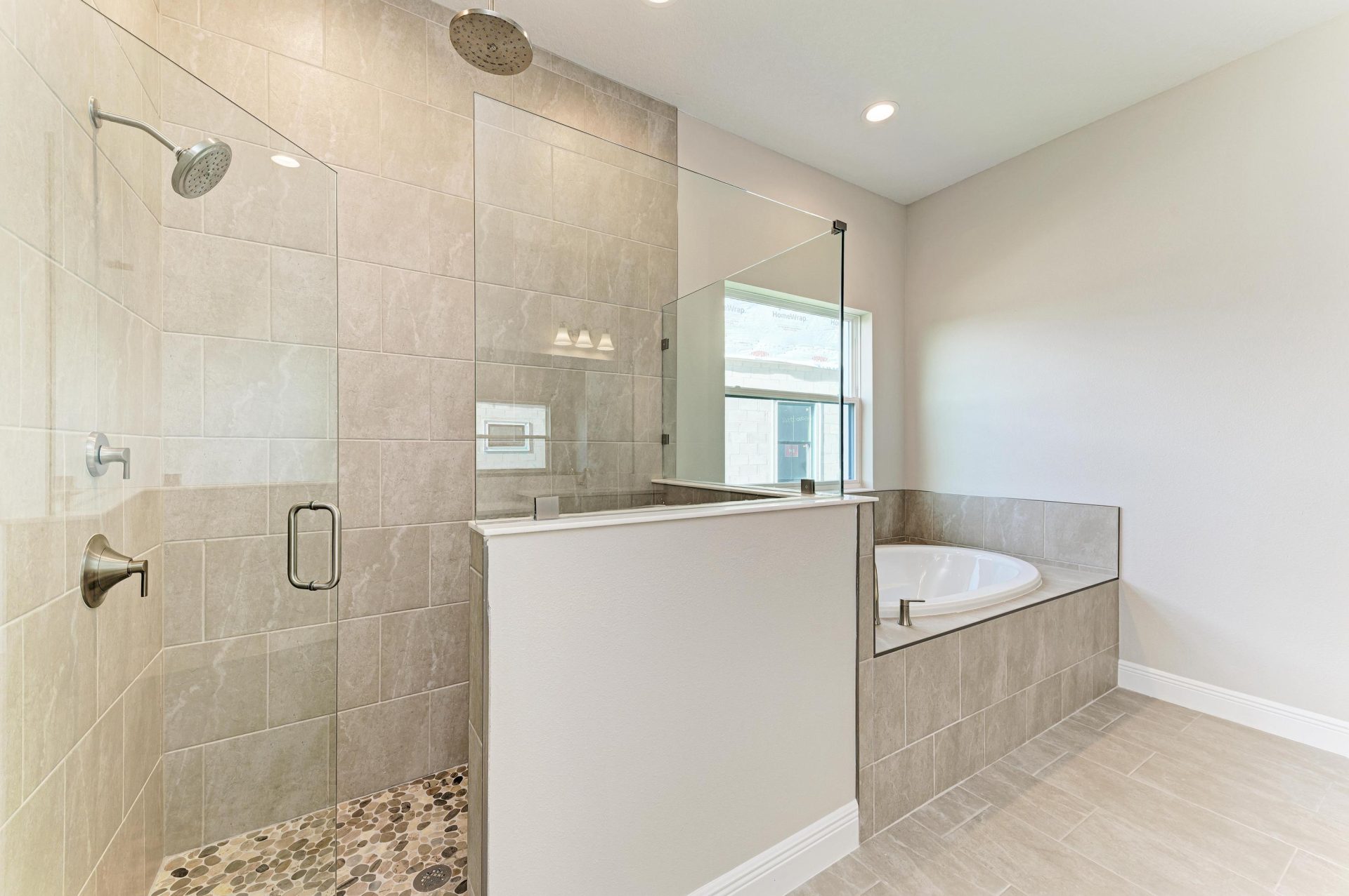 Bayport II - 35564 Big Hawk Dr - Lot 2-13 - Owner's Bath