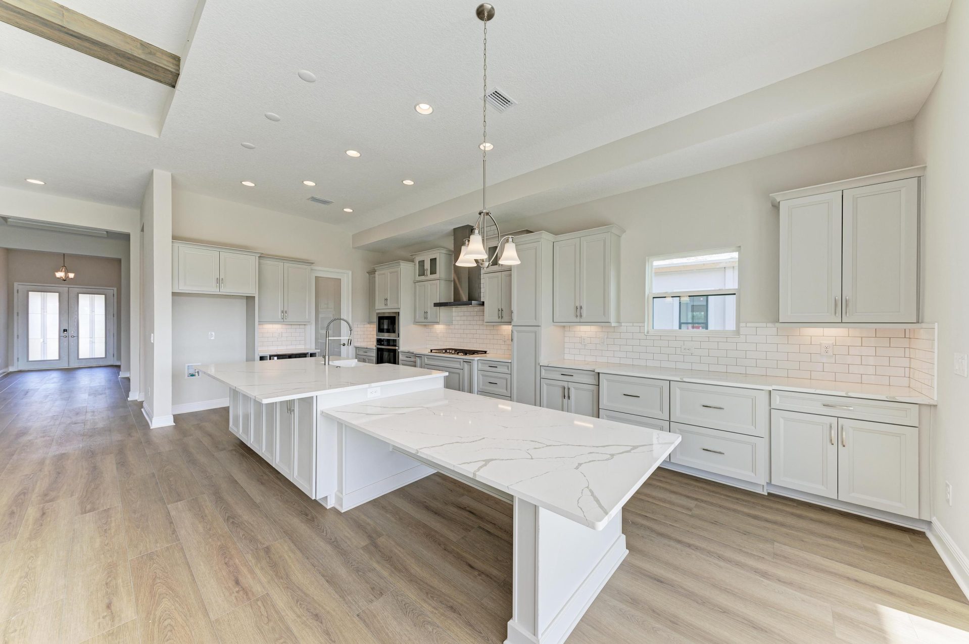 Bayport II - 35564 Big Hawk Dr - Lot 2-13 - Gourmet Kitchen