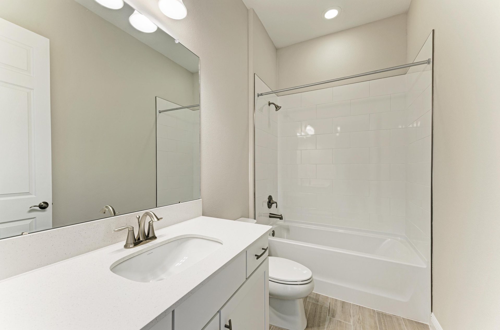 Islamorada II - 9592 Surrey Rose Dr - Lot 34-28 - Bath 2