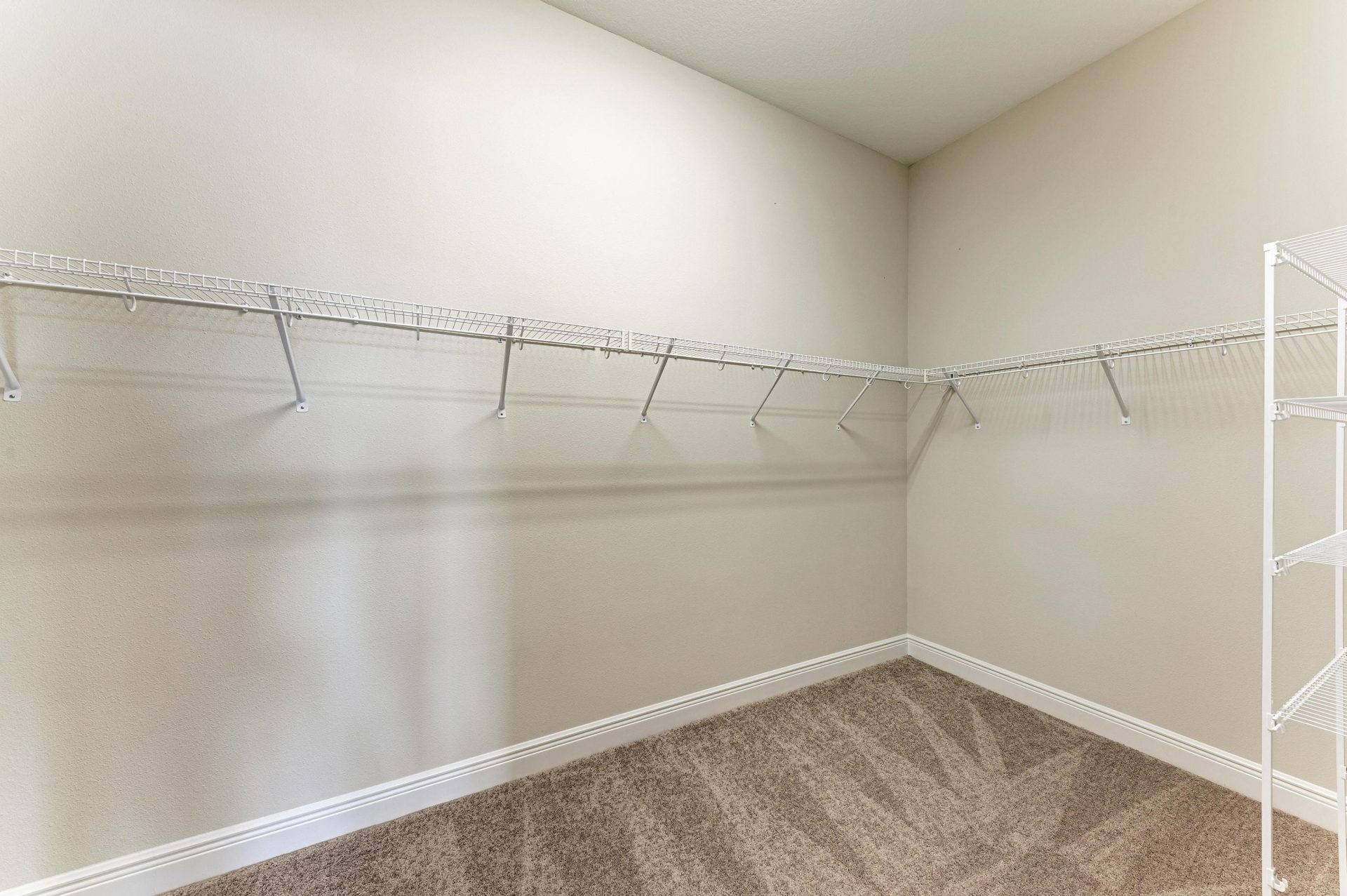 Islamorada II - 9592 Surrey Rose Dr - Lot 34-28 - Owner's Walk in Closet