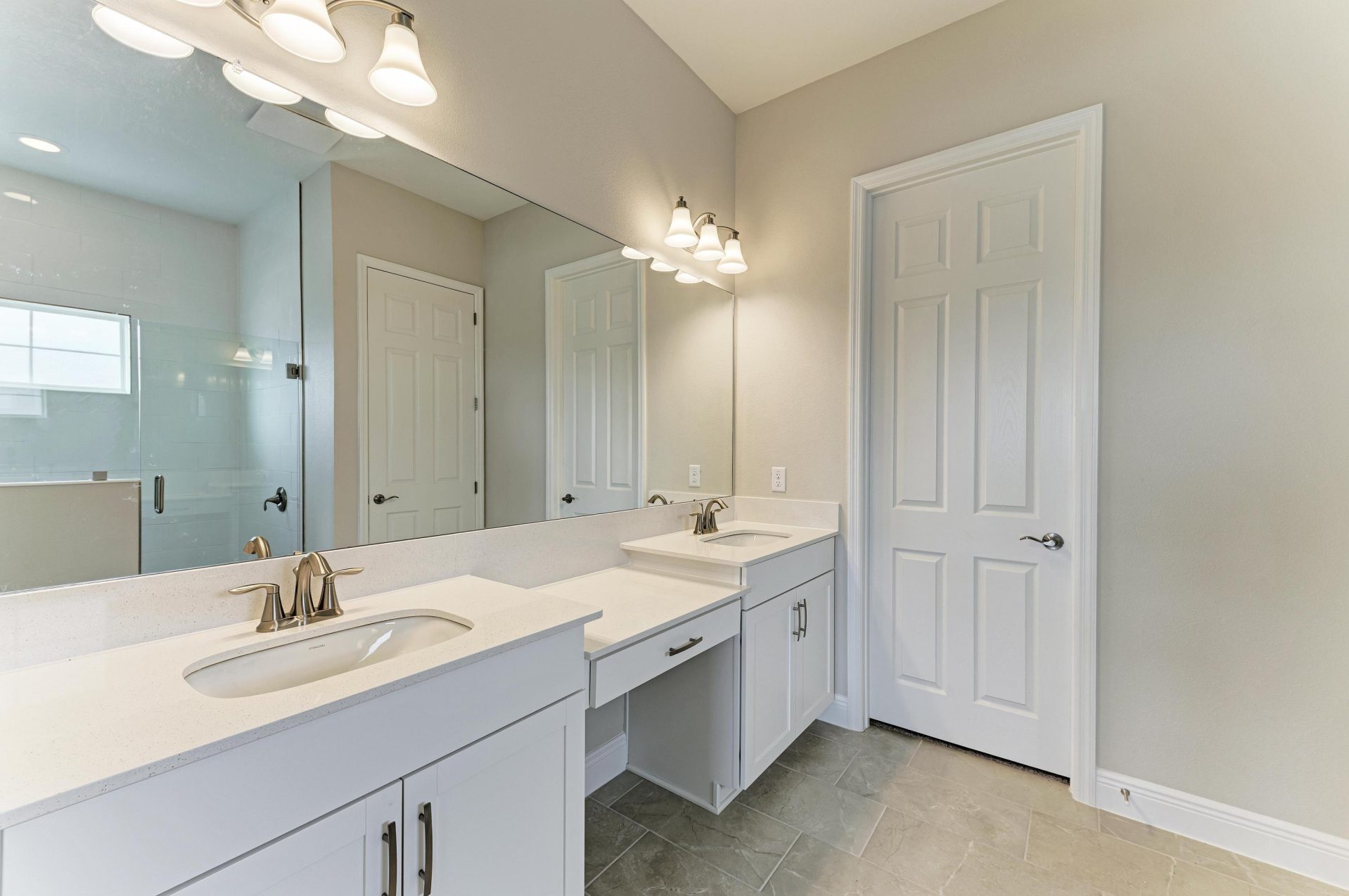 Islamorada II - 9592 Surrey Rose Dr - Lot 34-28 - Owner's Bath