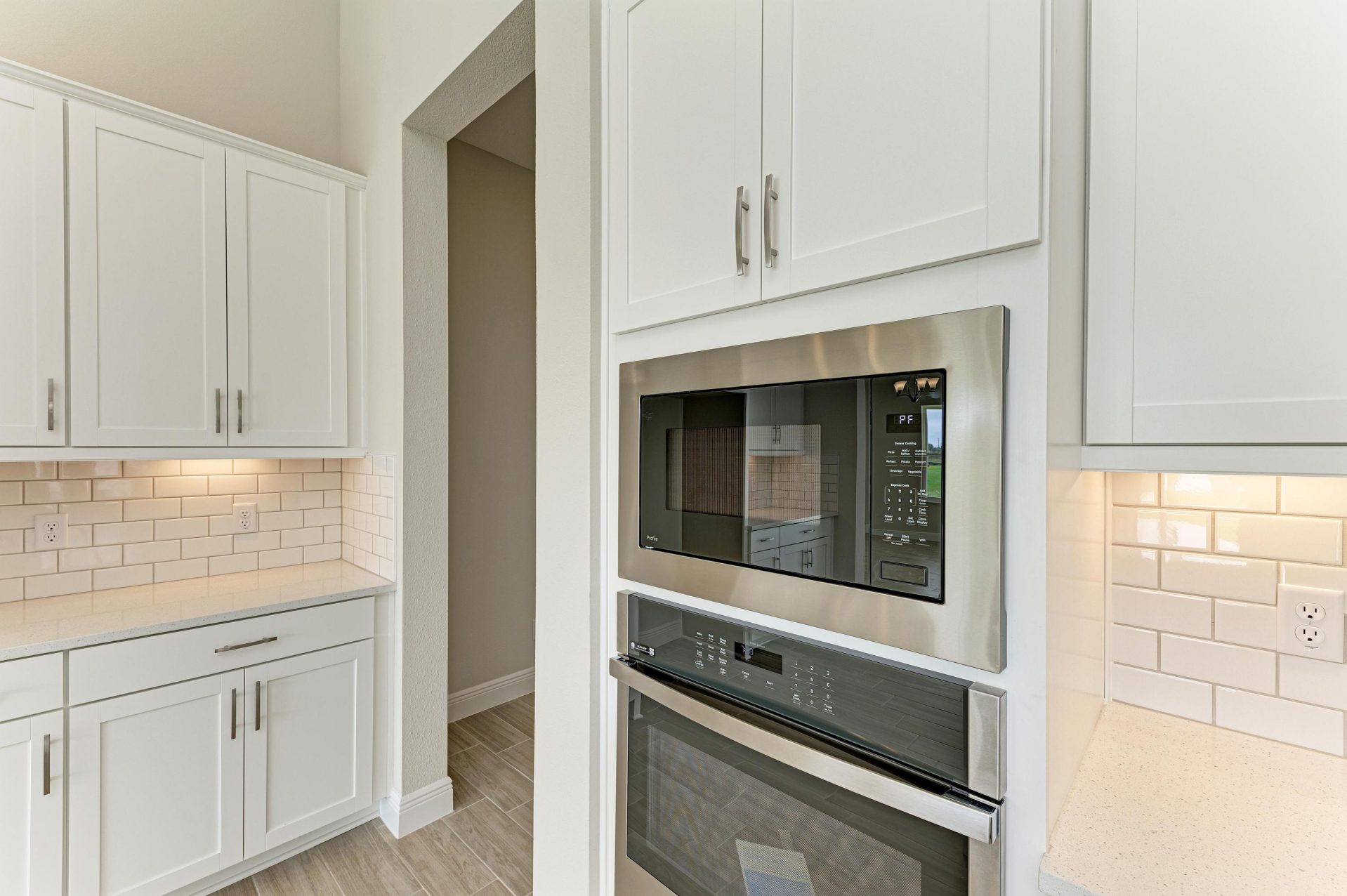 Islamorada II - 9592 Surrey Rose Dr - Lot 34-28 - Gourmet Kitchen