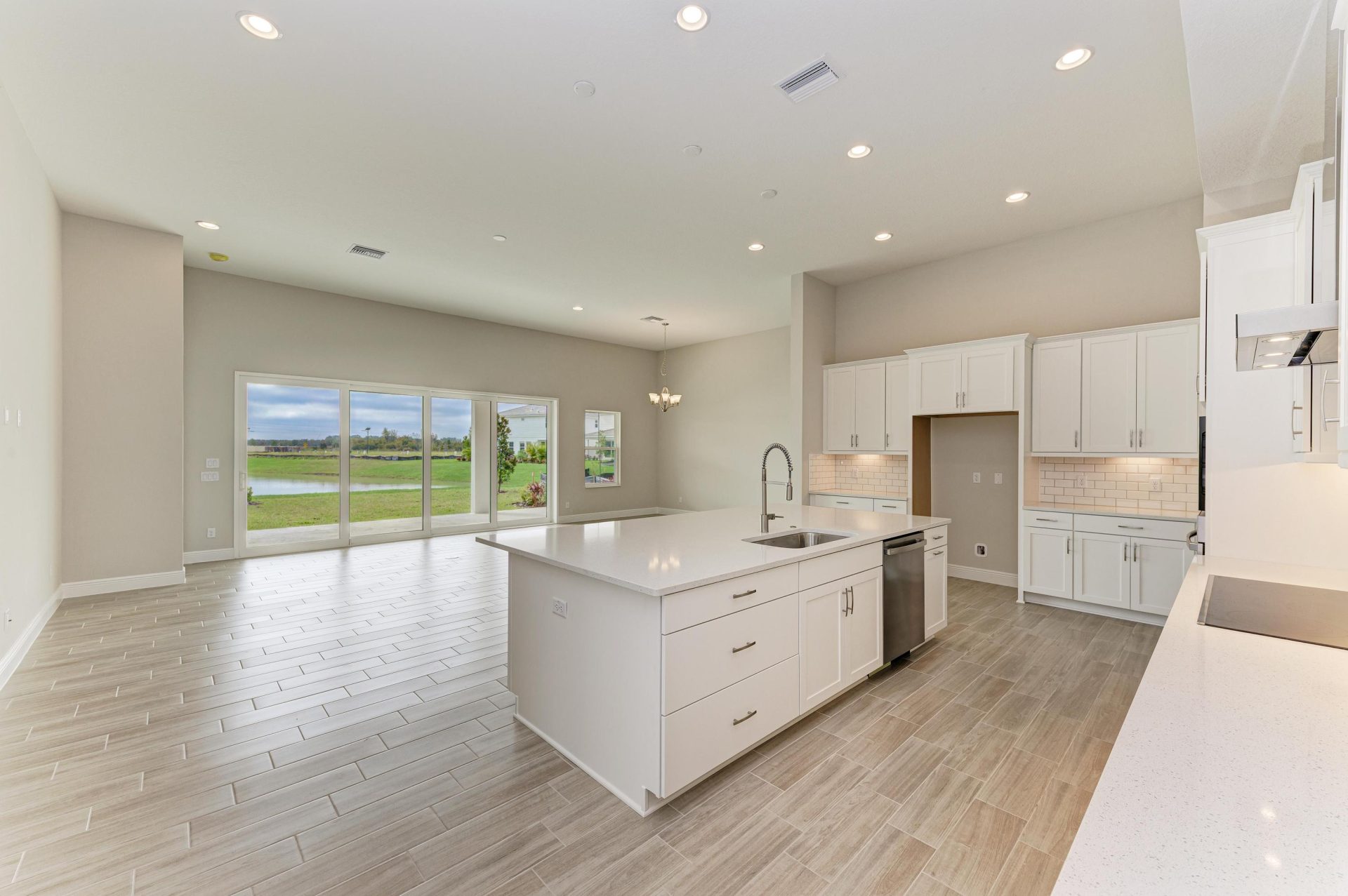 Islamorada II - 9592 Surrey Rose Dr - Lot 34-28 - Gourmet Kitchen