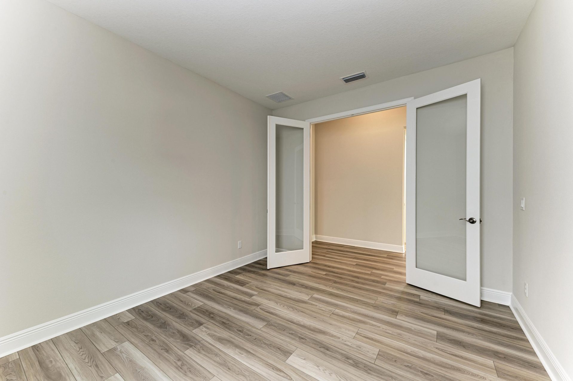 Sandpiper - 10198 Surrey Rose Dr - Lot 32-28 - Den