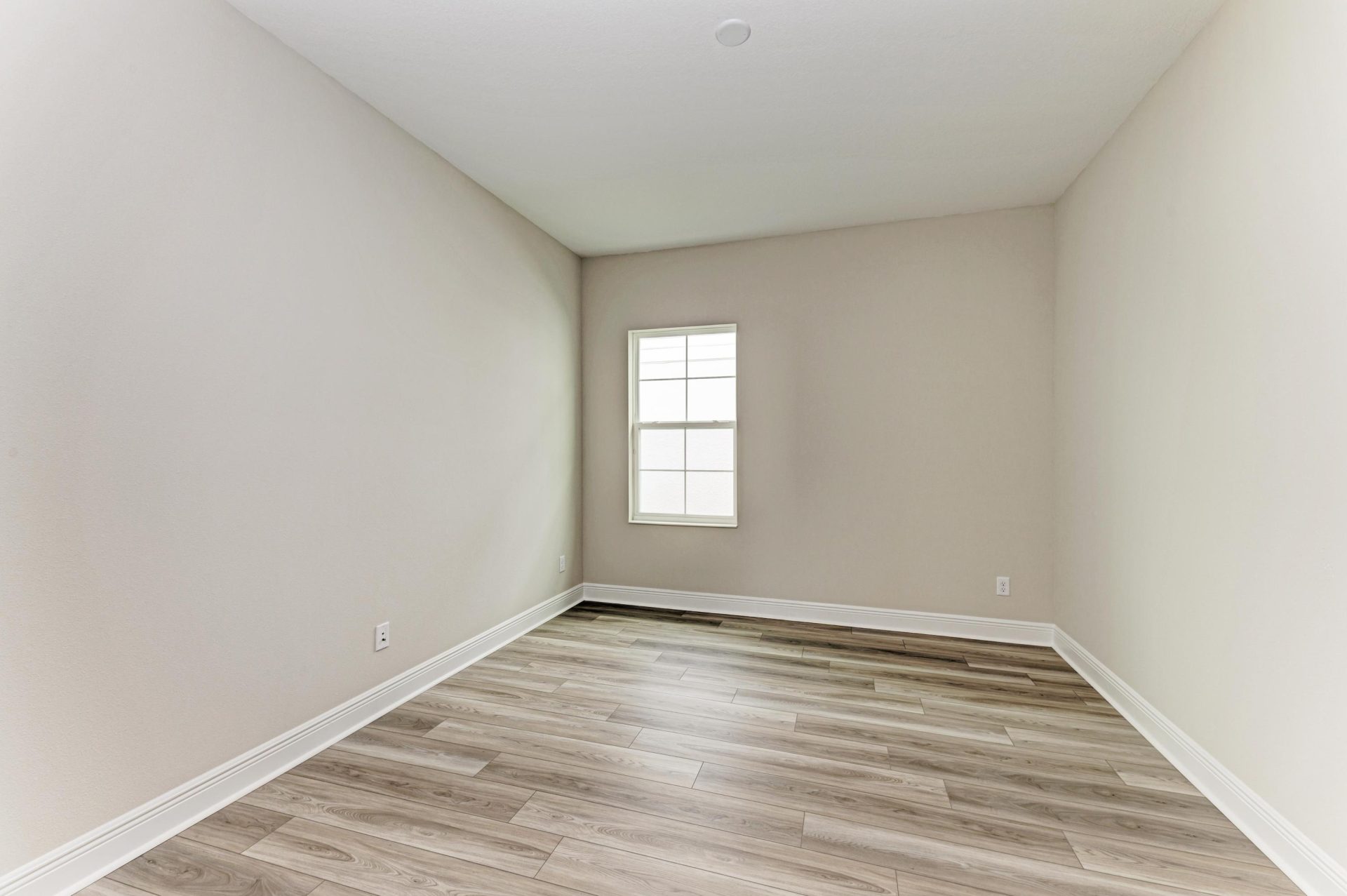 Sandpiper - 10198 Surrey Rose Dr - Lot 32-28 - Den