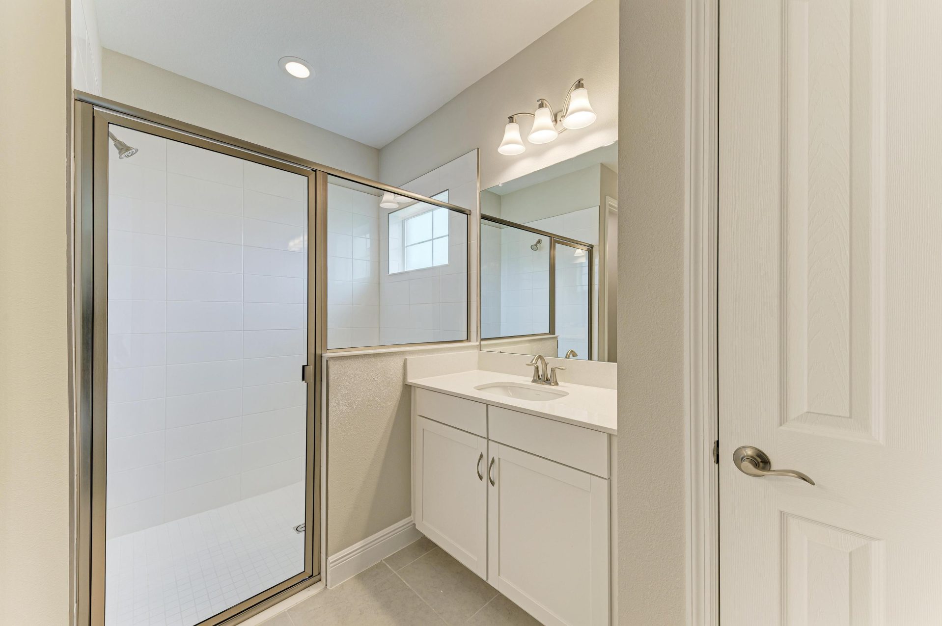 Sandpiper - 10198 Surrey Rose Dr - Lot 32-28 - Owner's Bath