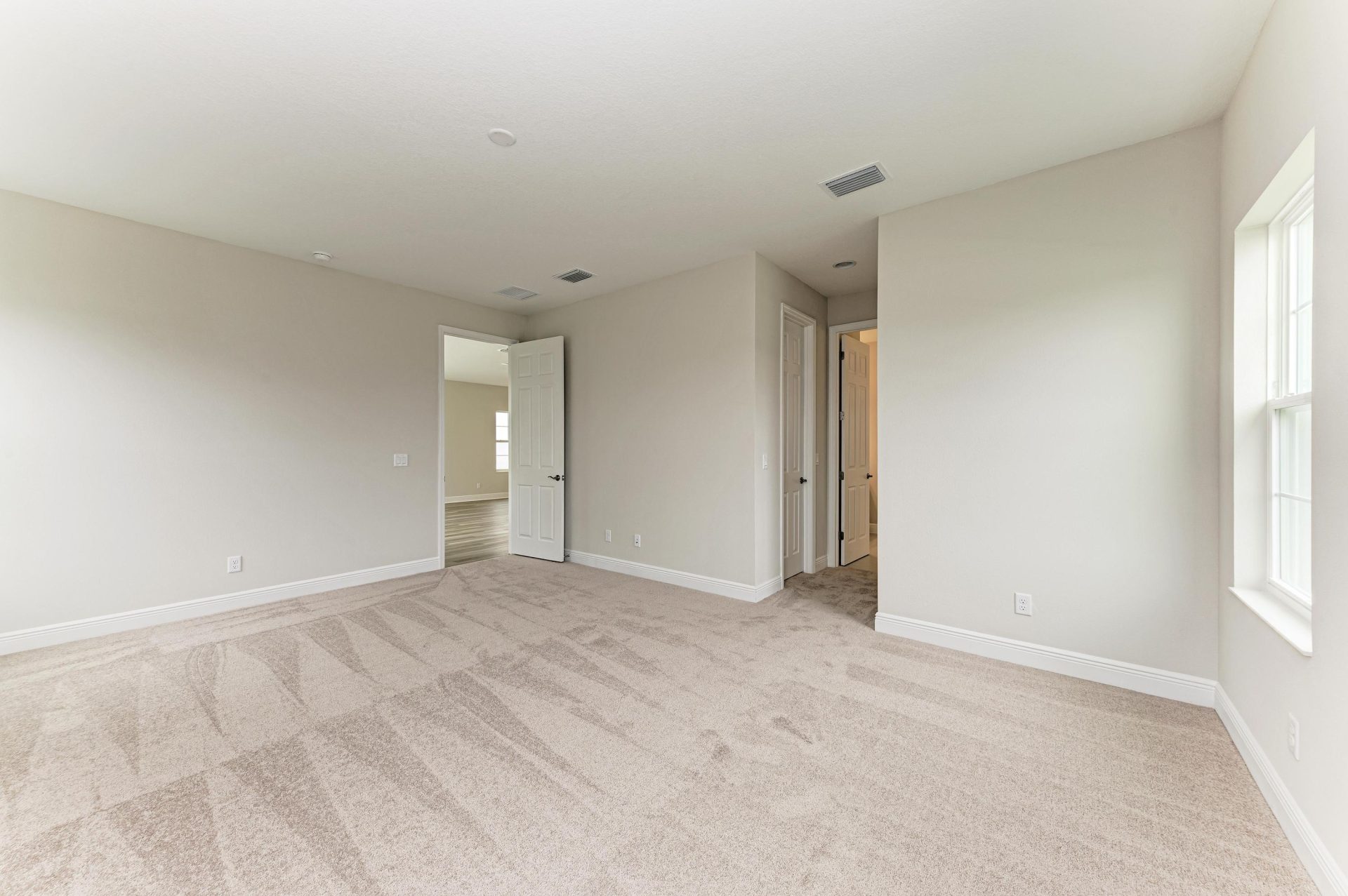 Sandpiper - 10198 Surrey Rose Dr - Lot 32-28 - Owner's Retreat