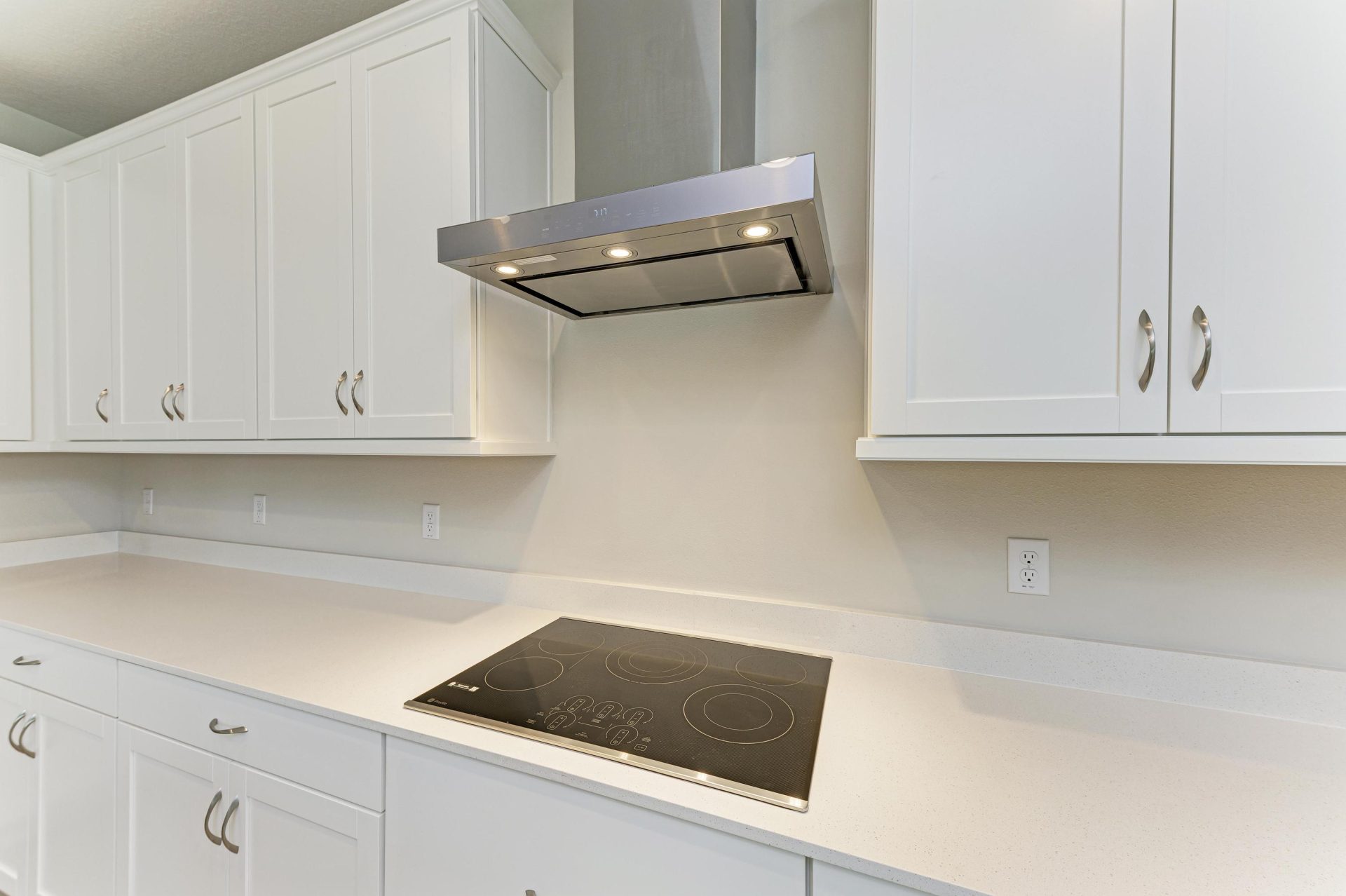 Sandpiper - 10198 Surrey Rose Dr - Lot 32-28 - Gourmet Kitchen