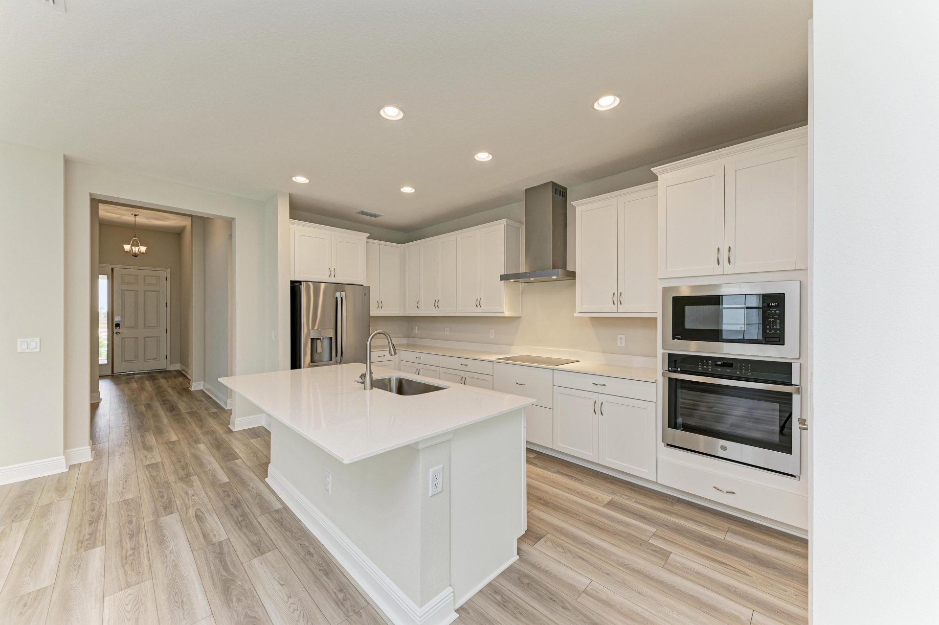 Sandpiper - 10198 Surrey Rose Dr - Lot 32-28 - Gourmet Kitchen