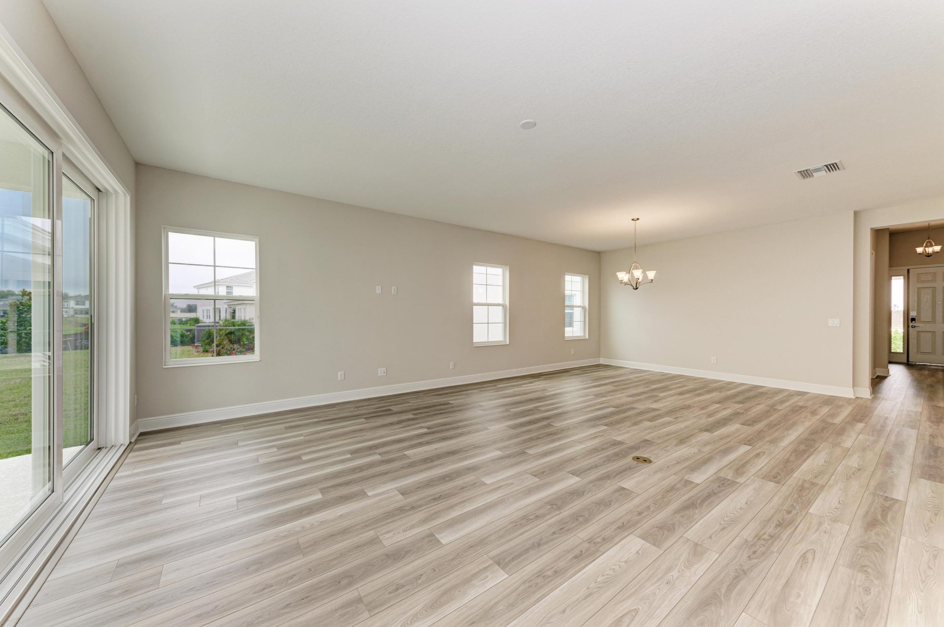 Sandpiper - 10198 Surrey Rose Dr - Lot 32-28 - Grand Room